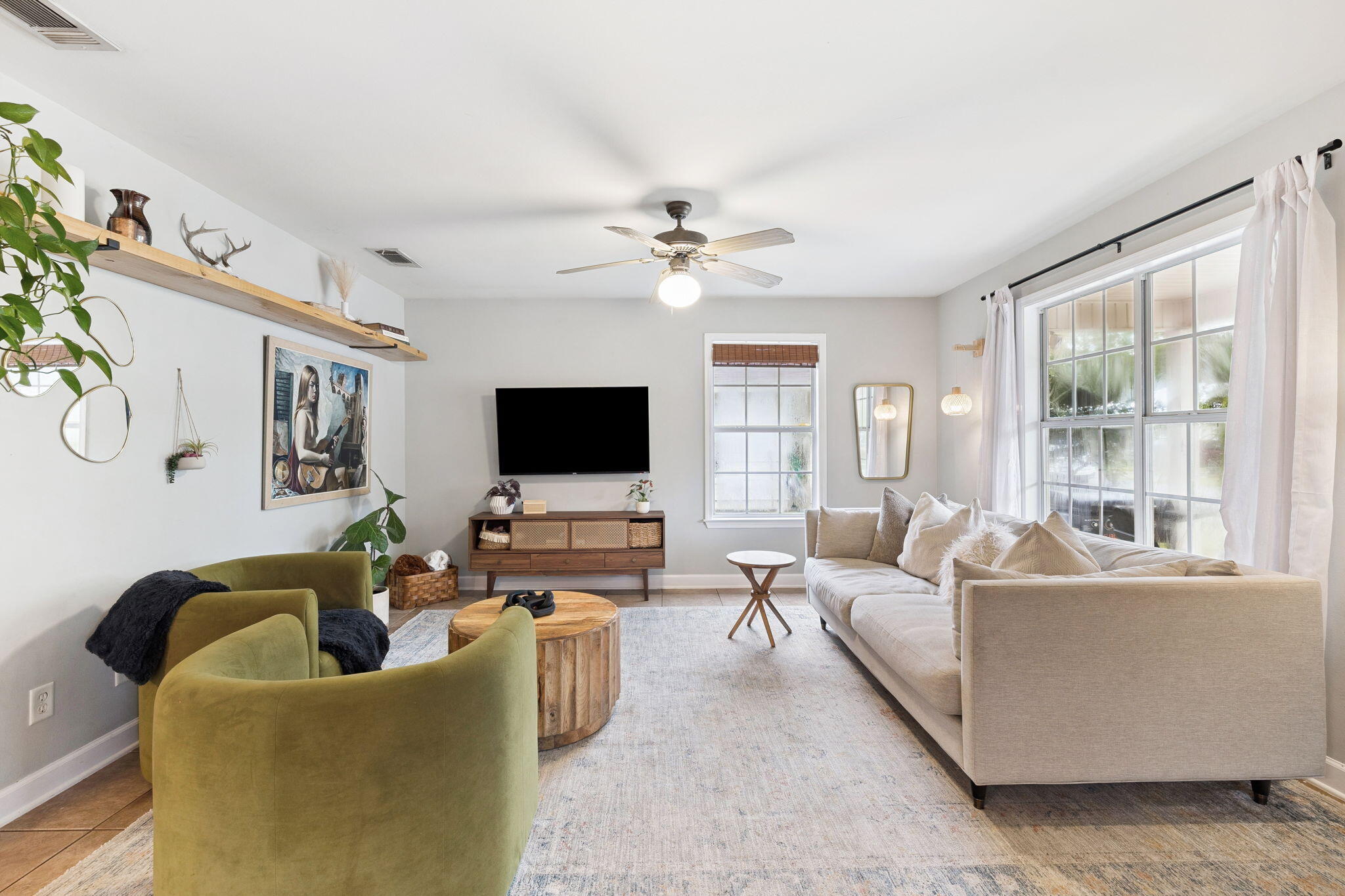 TOWN OF SANTA ROSA - Residential
