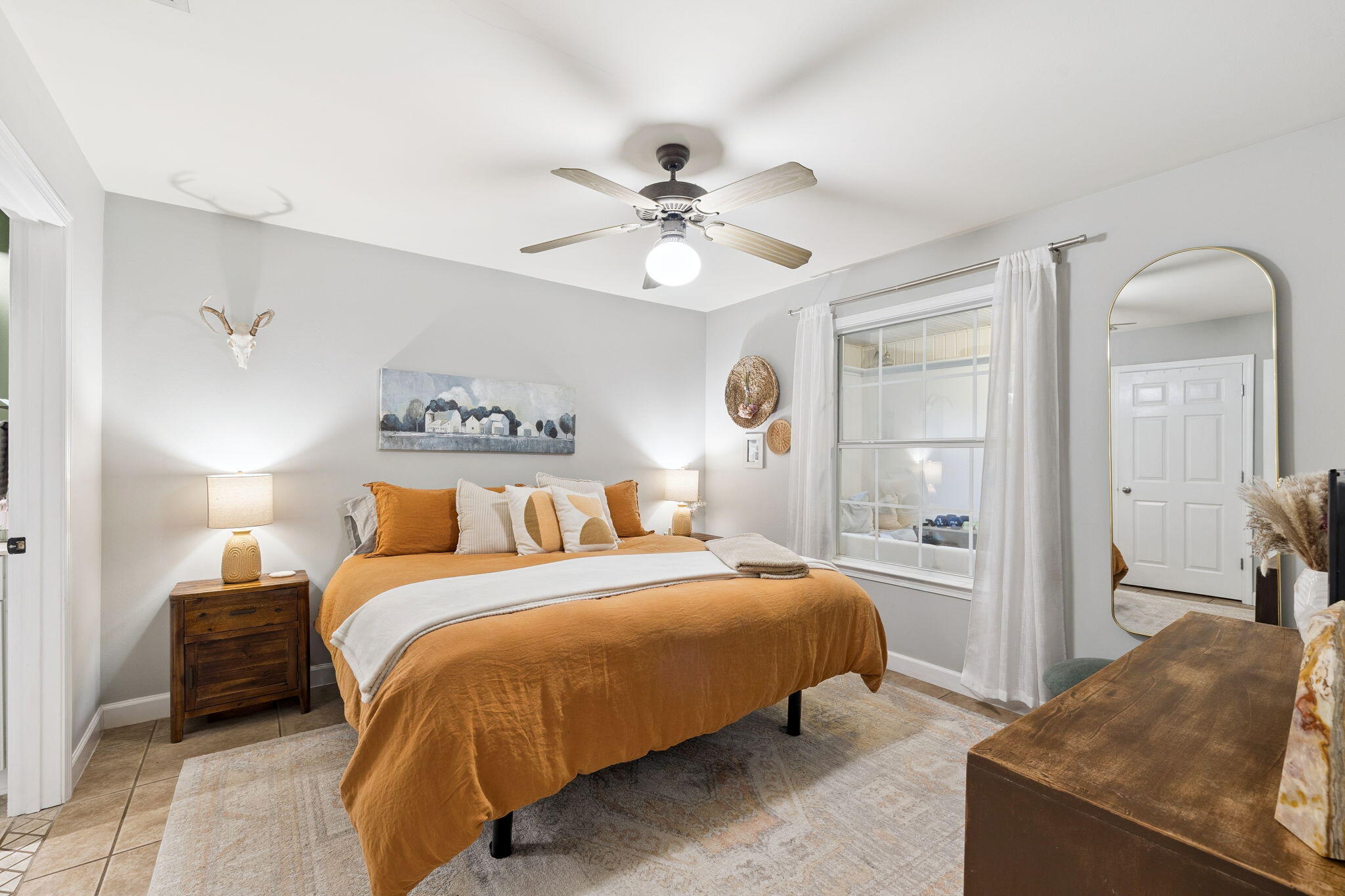 TOWN OF SANTA ROSA - Residential