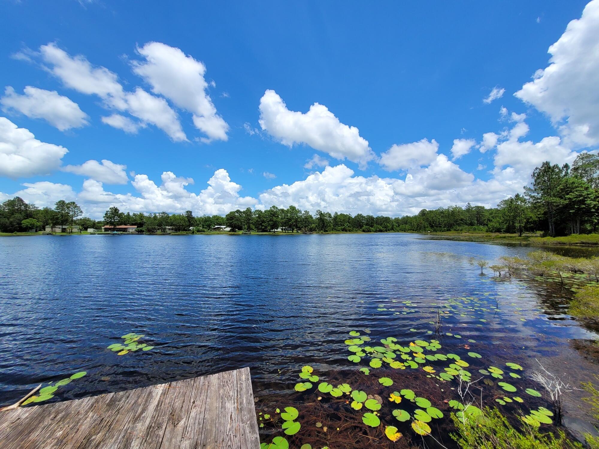 IMPERIAL LAKES - Residential