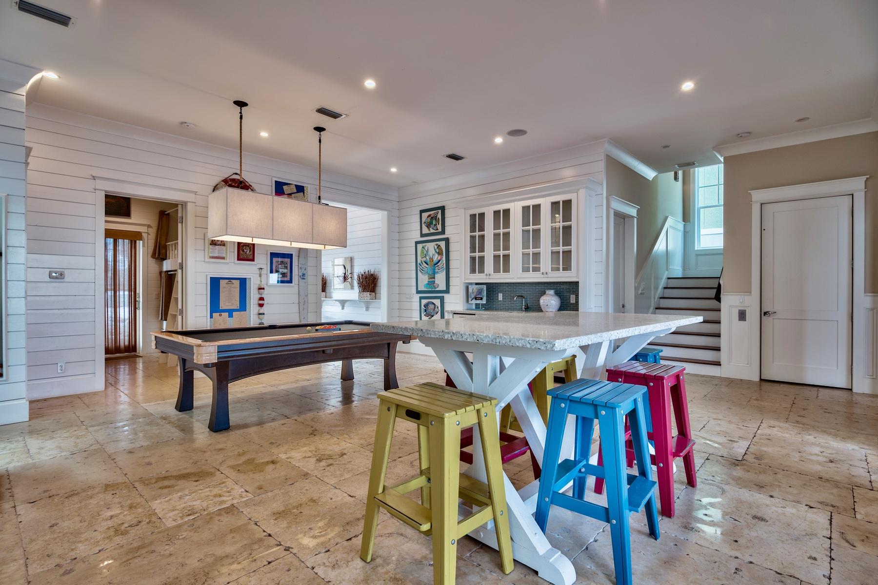 FRANGISTA BEACH 1ST ADDN - Residential
