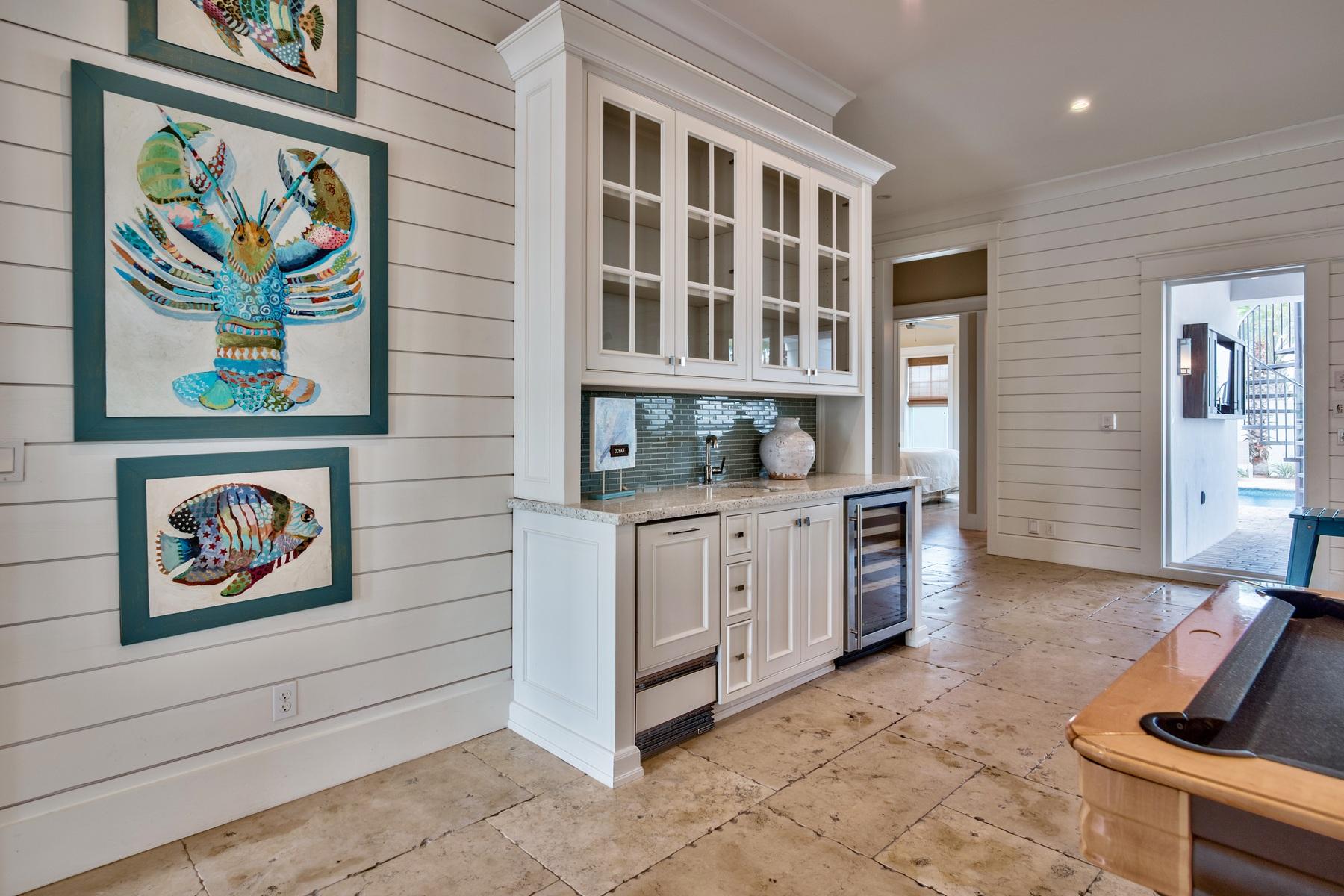 FRANGISTA BEACH 1ST ADDN - Residential