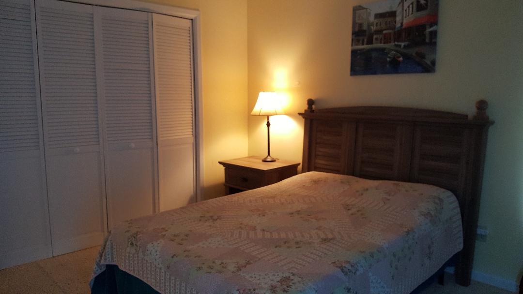 GARDEN OAKS CONDO - Residential Lease