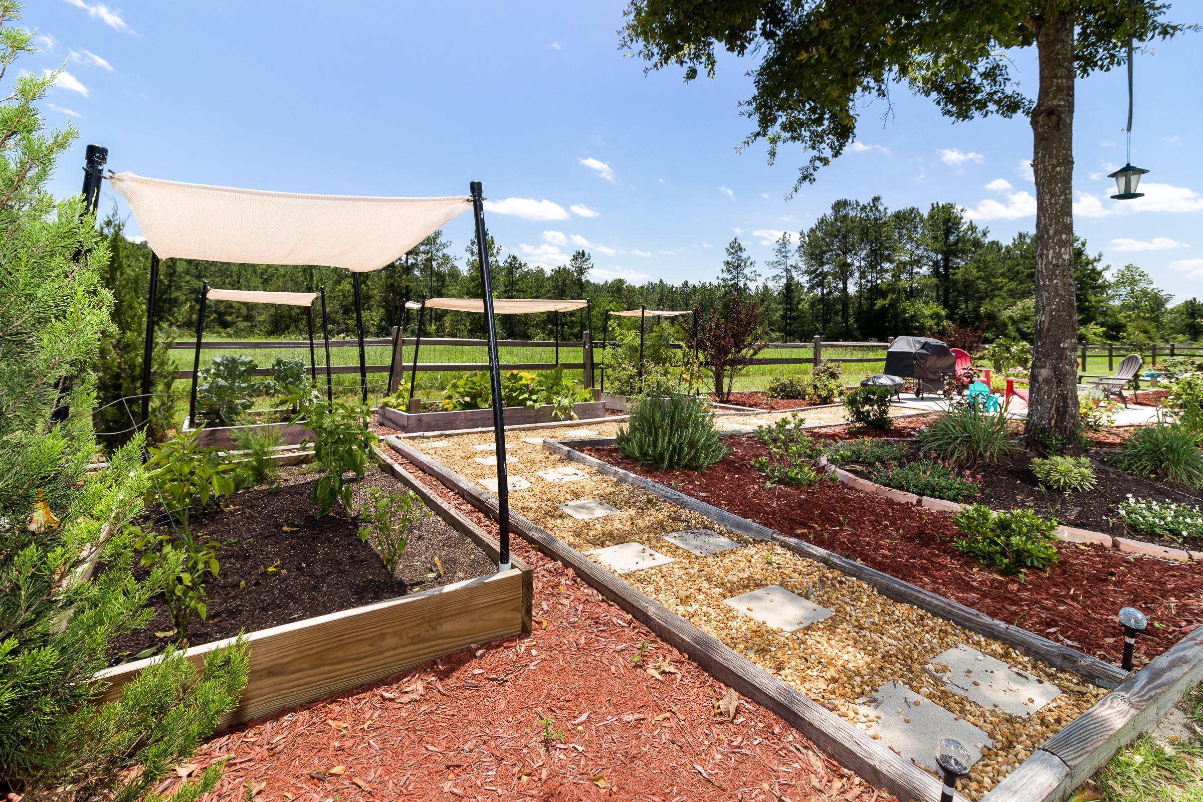 LAKE ARTHUR EST PH I - Residential