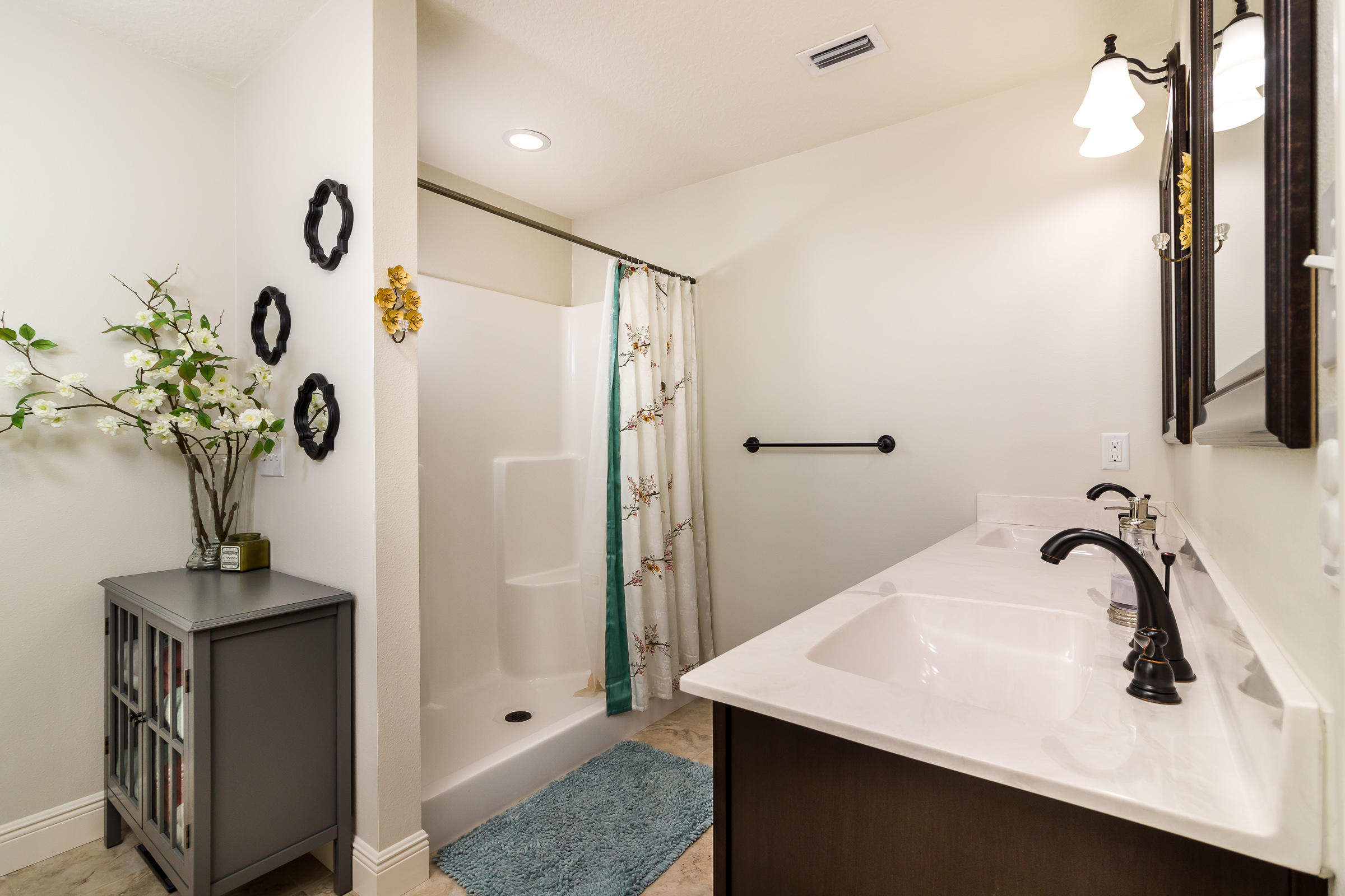 LAKE ARTHUR EST PH I - Residential