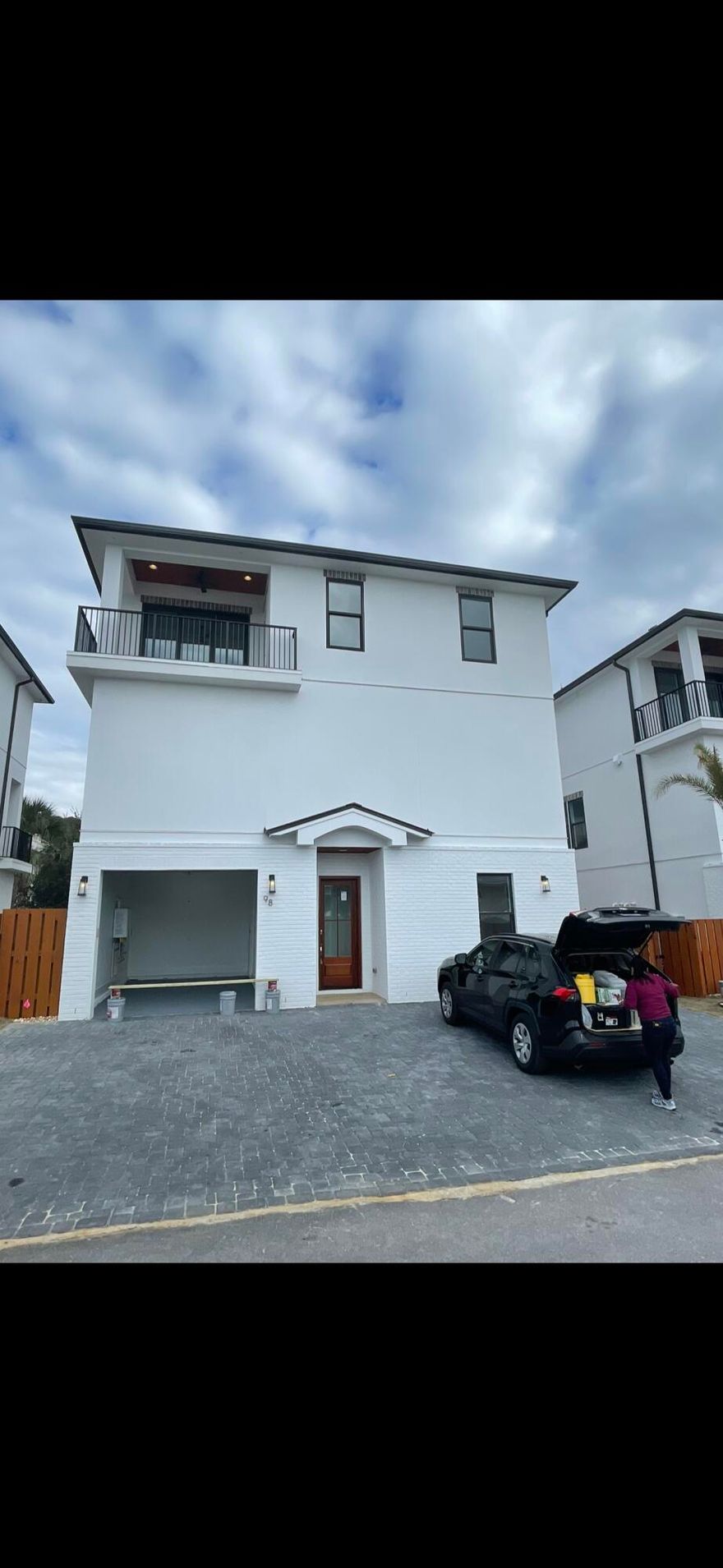 New construction beach home steps from the beach, shopping and restaurants. Private pool.  This home is sold non furnished.