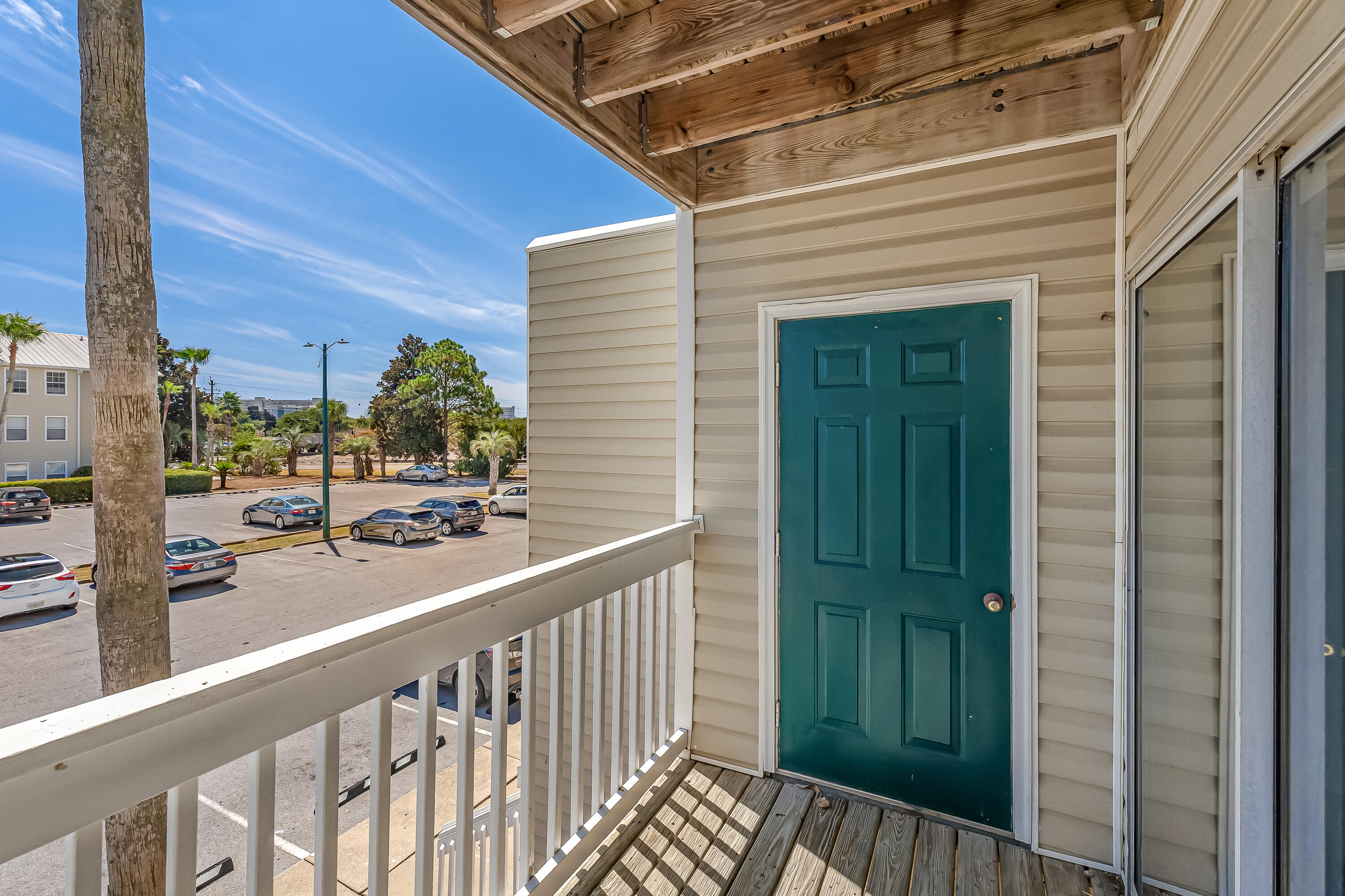 INDIAN LAKE - Residential Lease