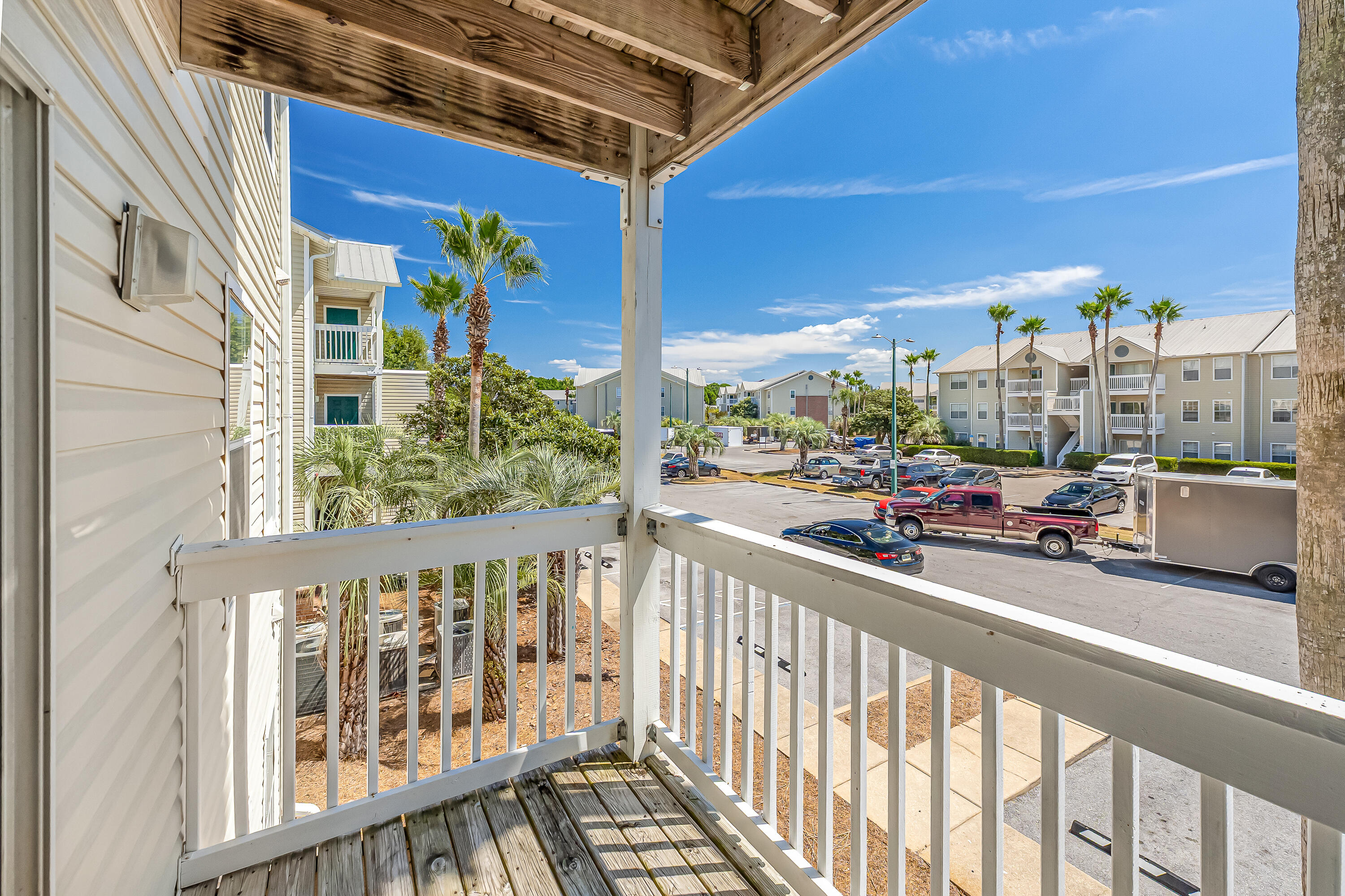 INDIAN LAKE - Residential Lease