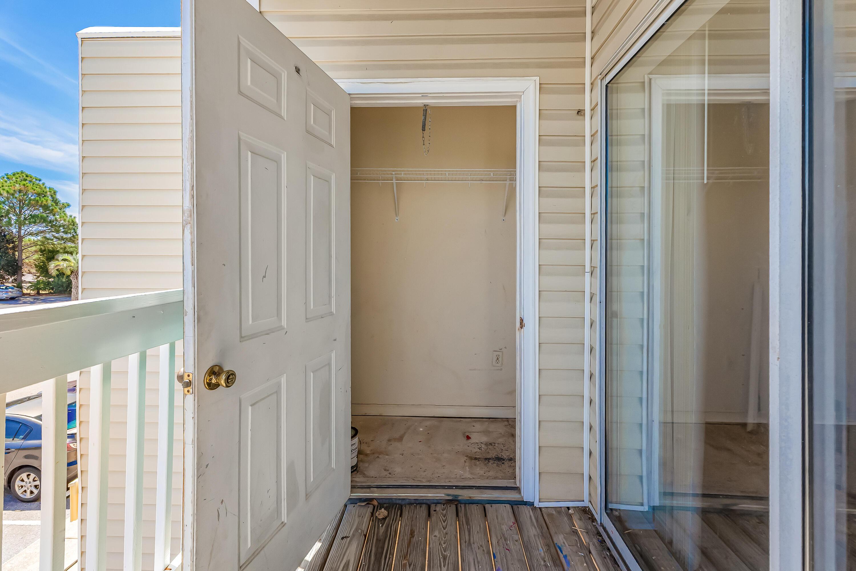 INDIAN LAKE - Residential Lease