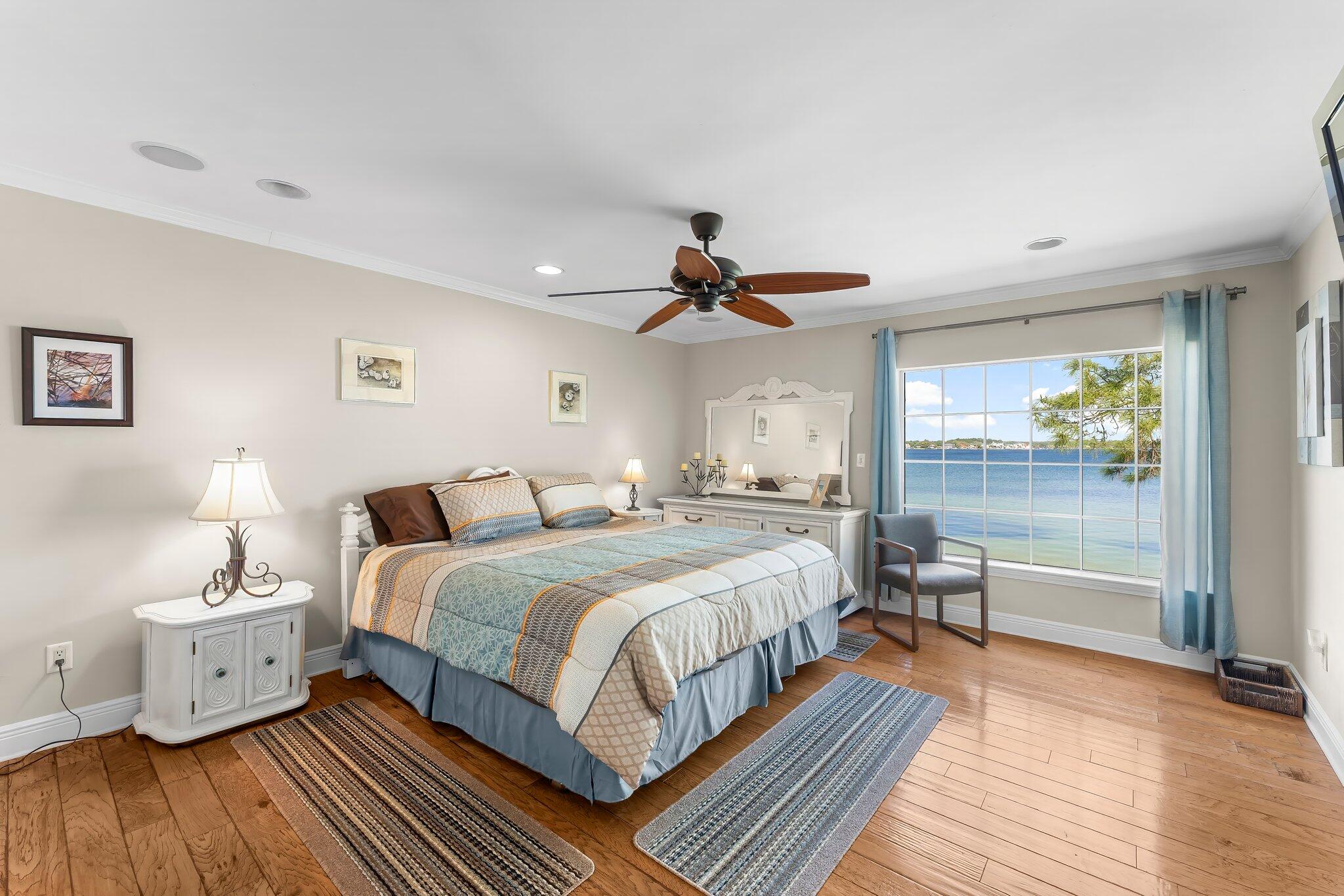 GARNIERS CAY T/H - Residential