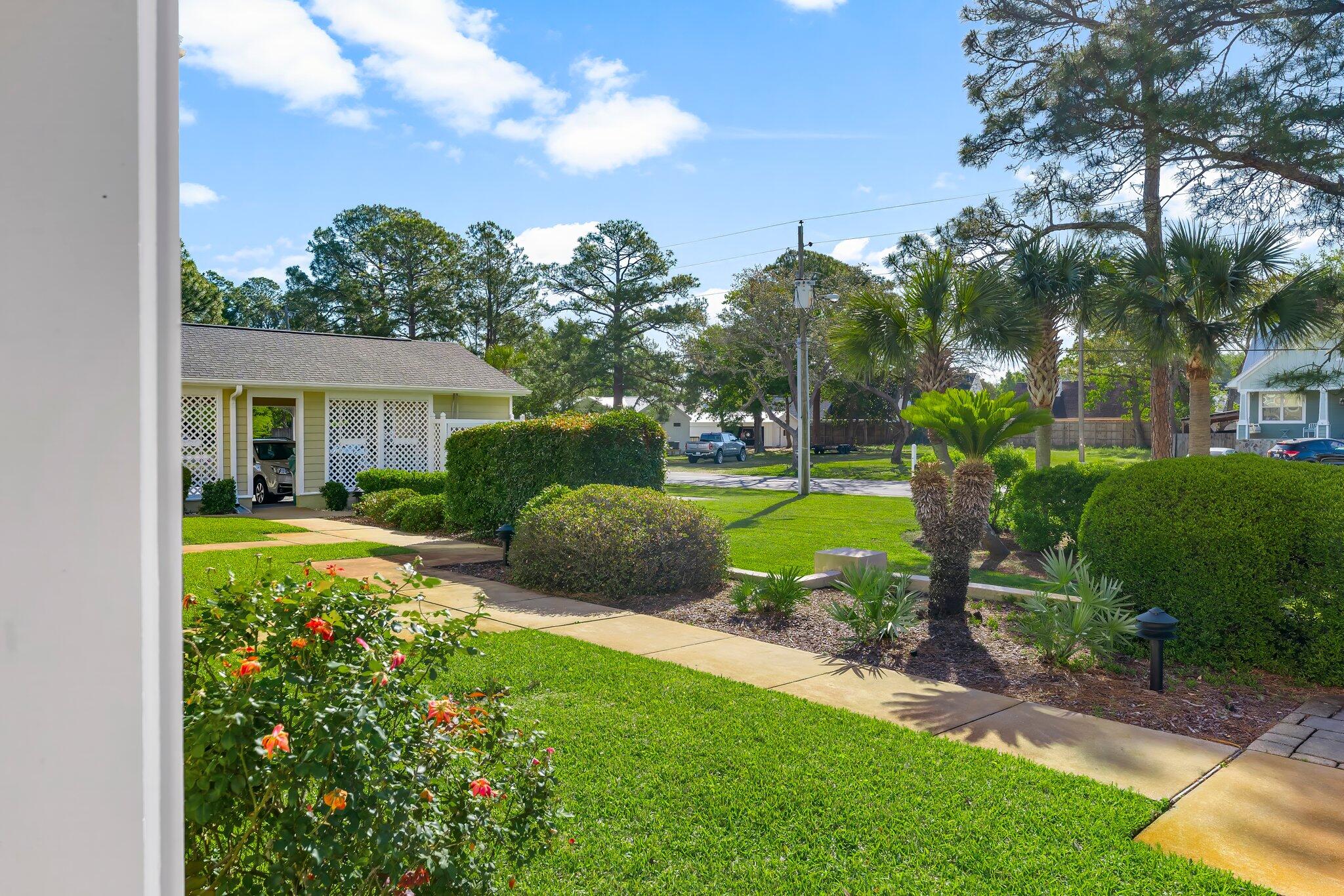 GARNIERS CAY T/H - Residential