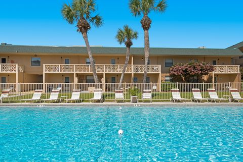 A home in Fort Walton Beach