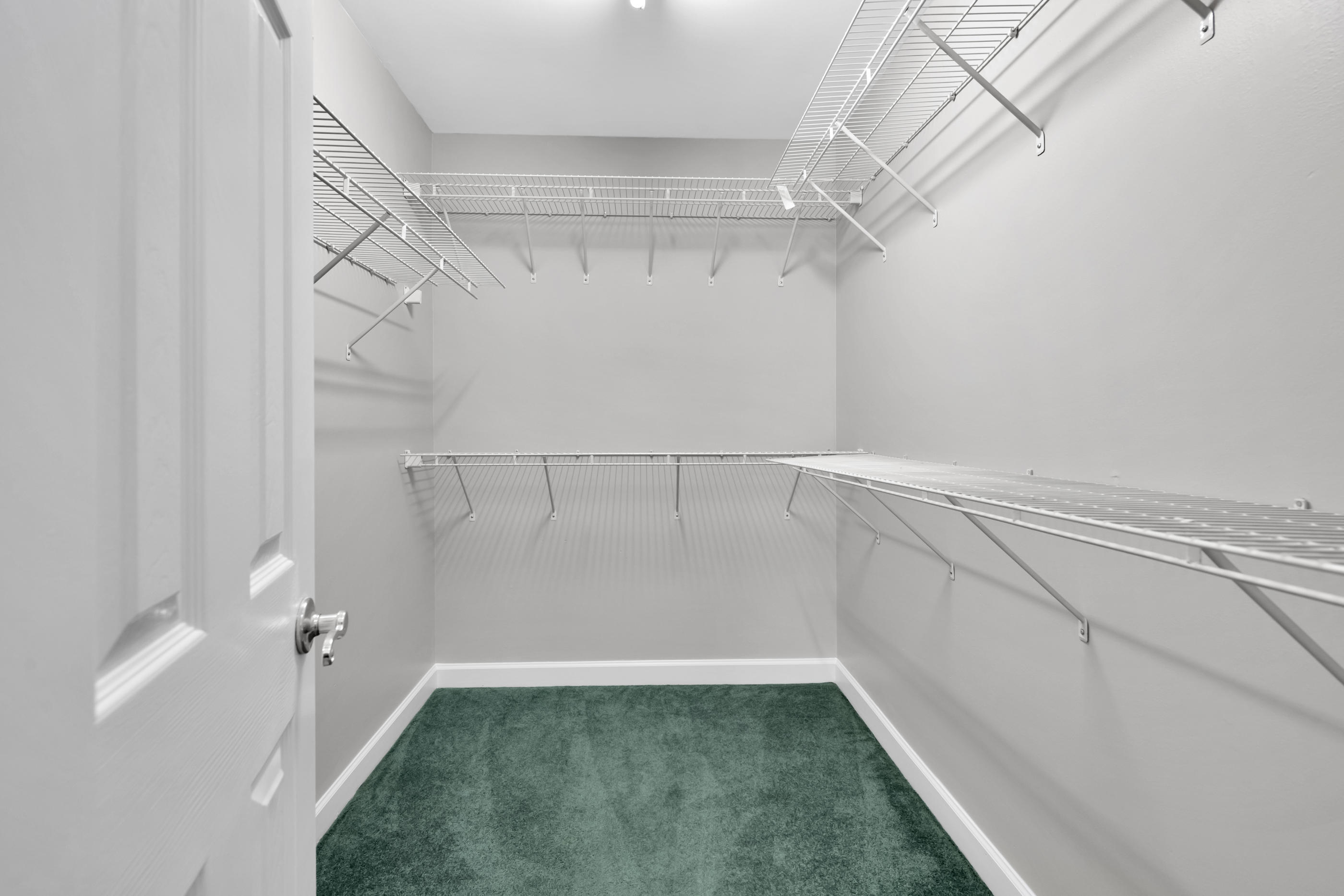 LAKE LORRAINE ESTATES 1 - Residential