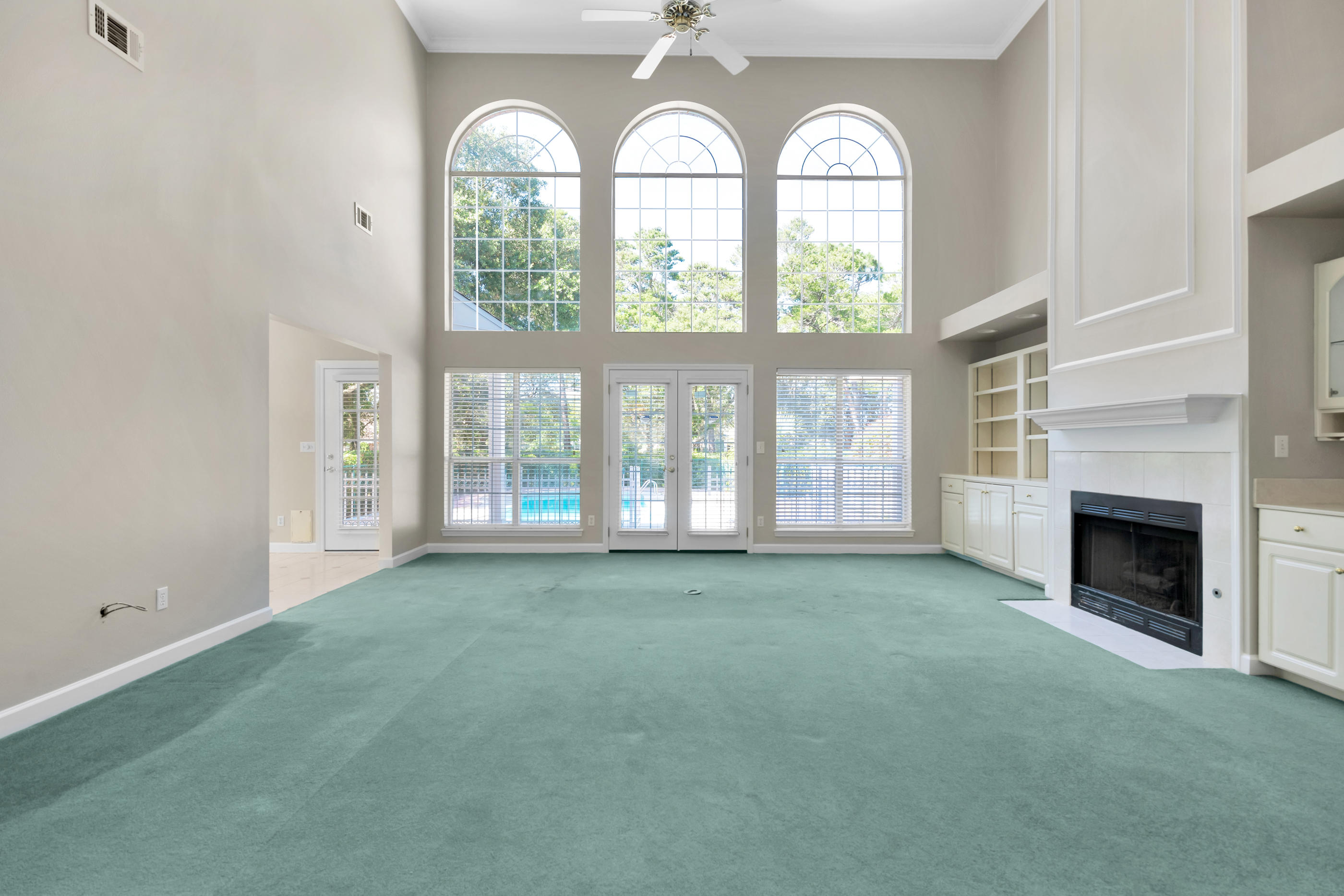 LAKE LORRAINE ESTATES 1 - Residential