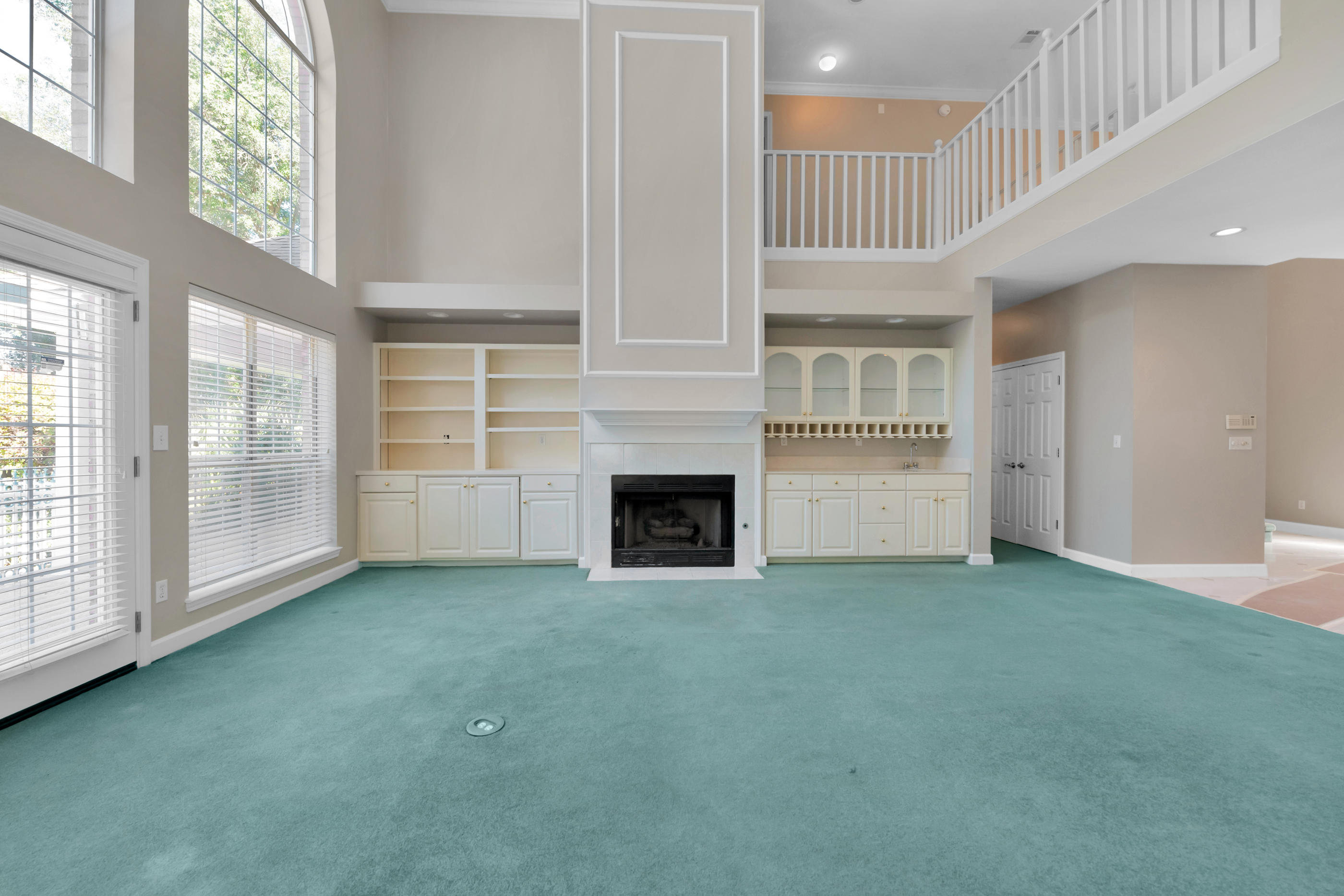 LAKE LORRAINE ESTATES 1 - Residential