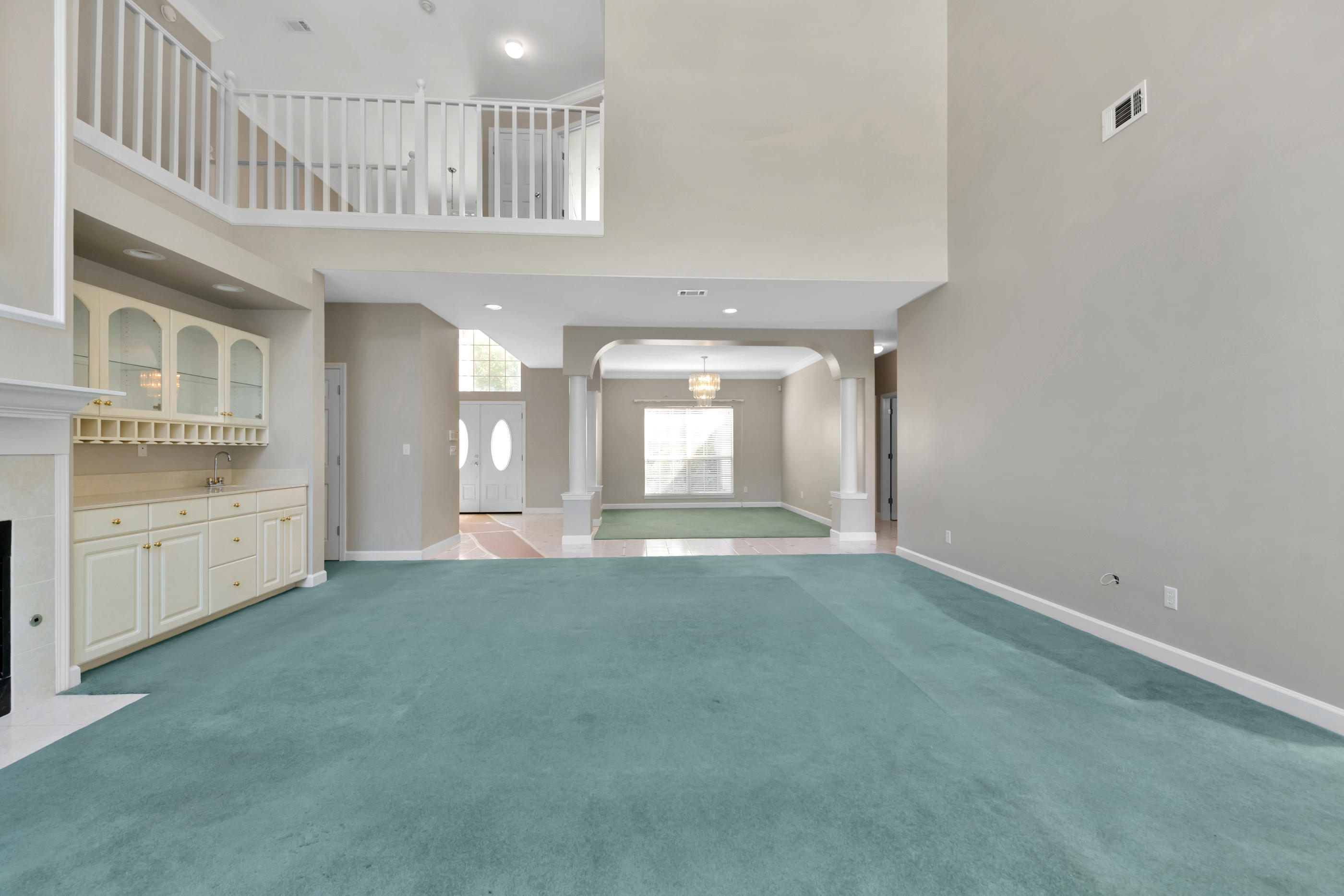 LAKE LORRAINE ESTATES 1 - Residential