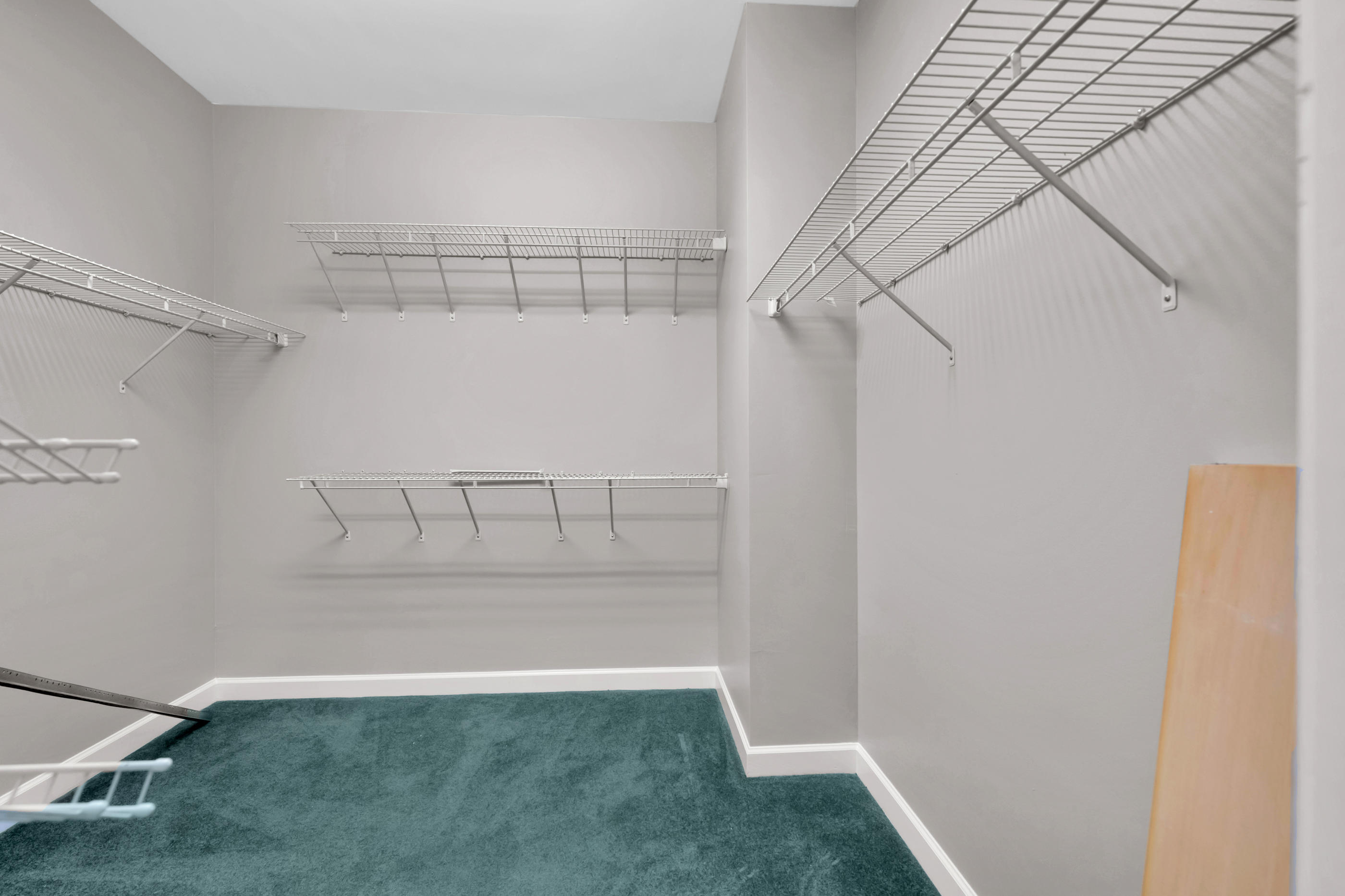 LAKE LORRAINE ESTATES 1 - Residential