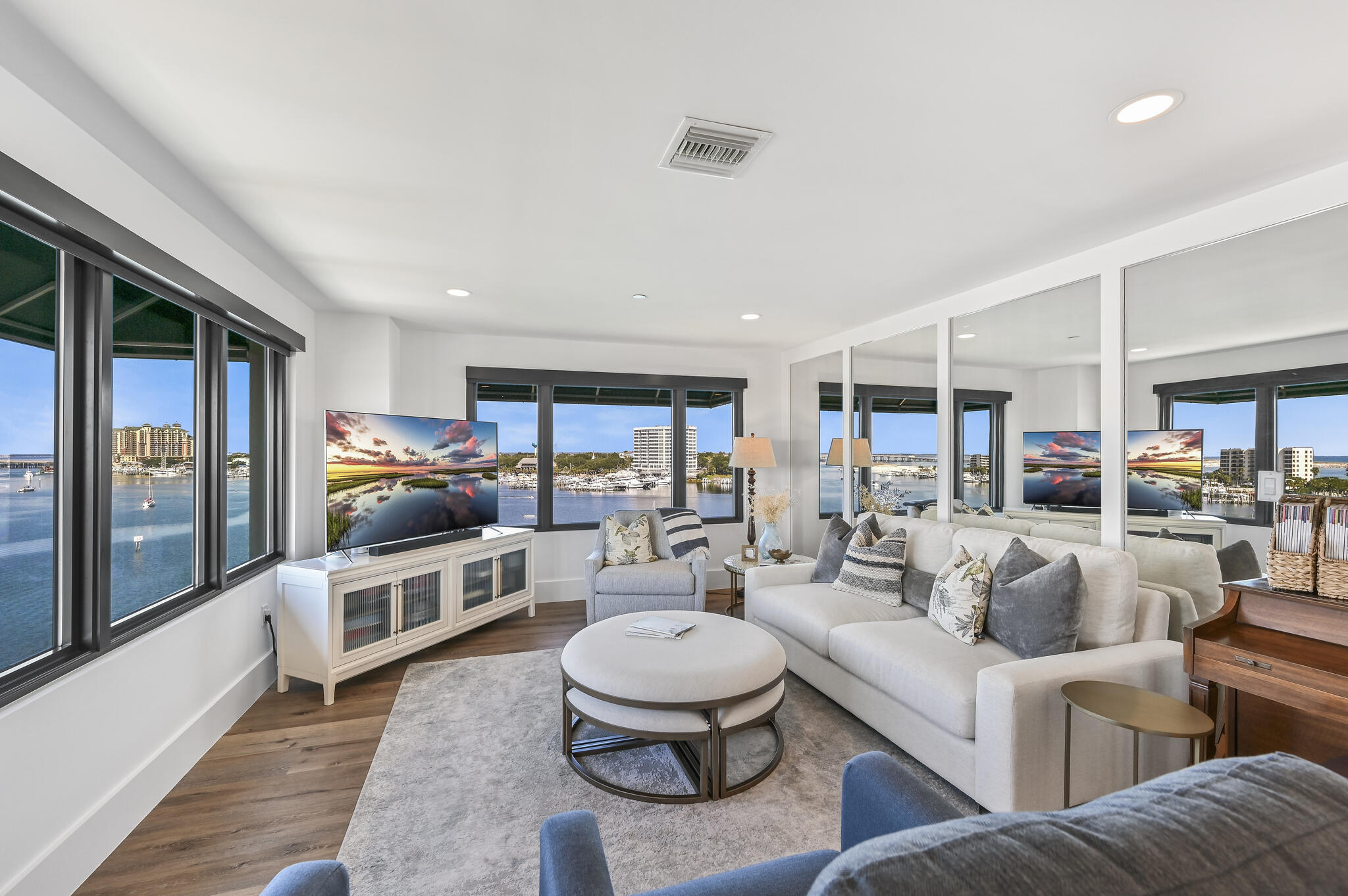 DESTIN HARBOR RESORT WEST - Residential