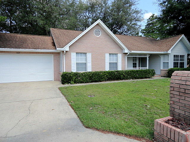 PARKWOOD PLACE AT BLUEWATER BAY - Residential