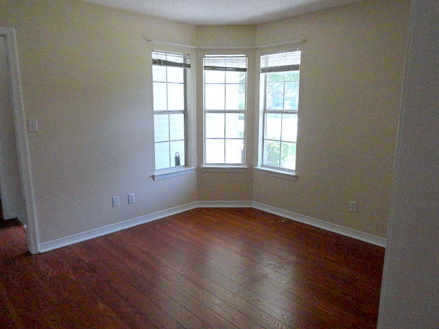 PARKWOOD PLACE AT BLUEWATER BAY - Residential