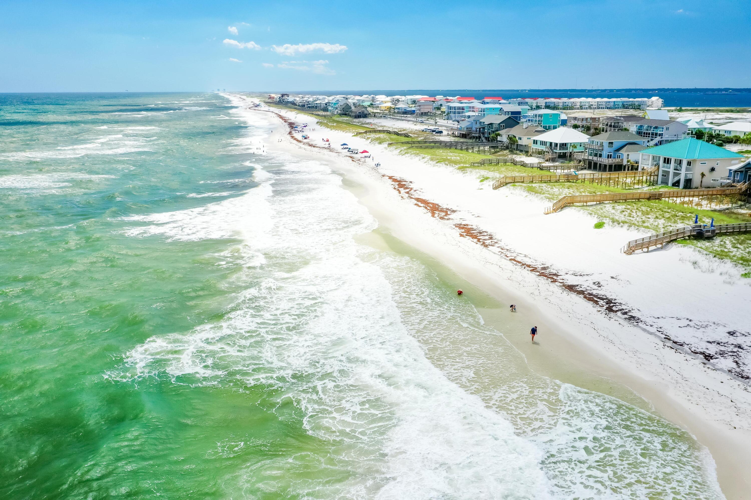 CARIBBEAN ISLES - Land