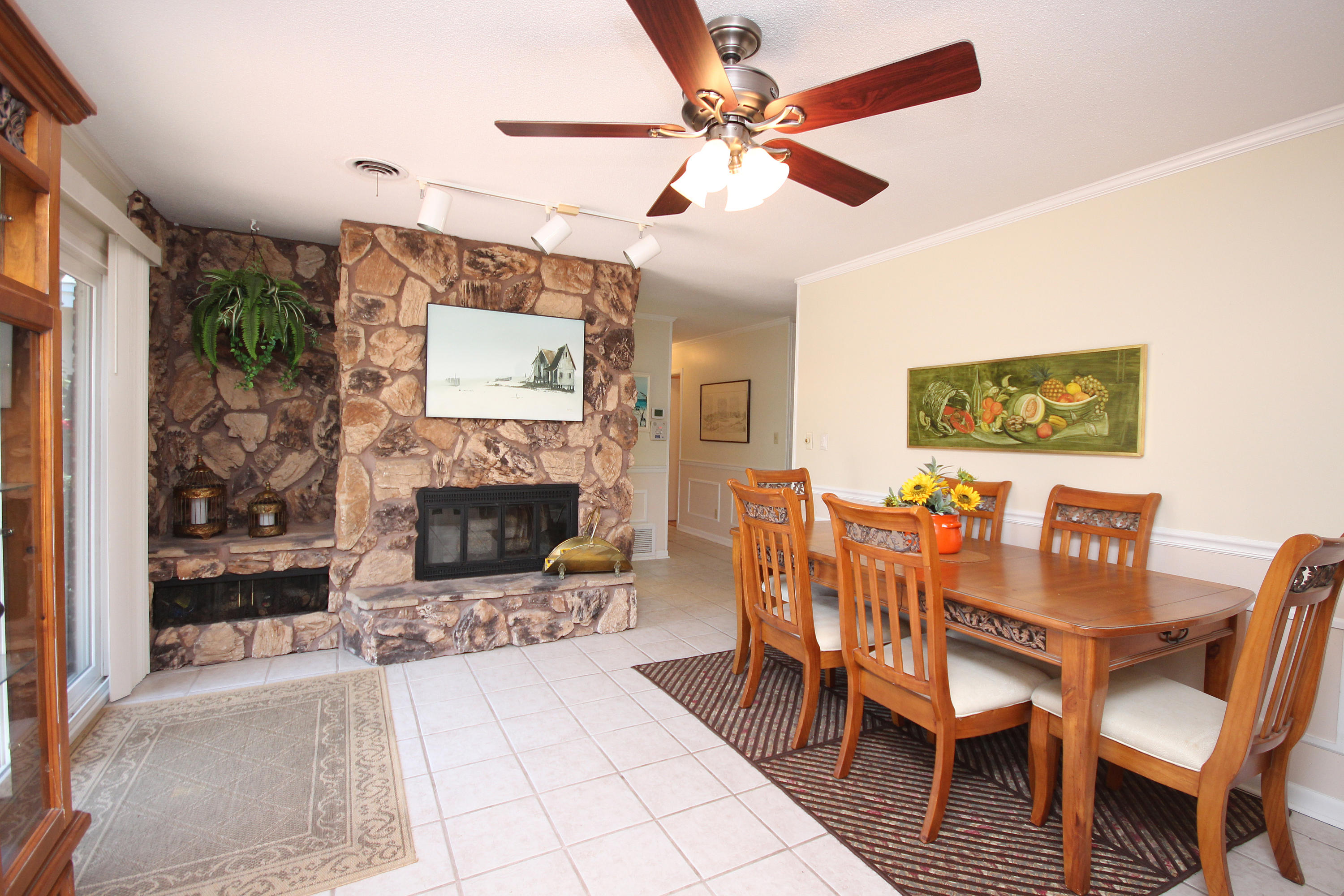 BAYOU WOODS 1ST ADDN - Residential