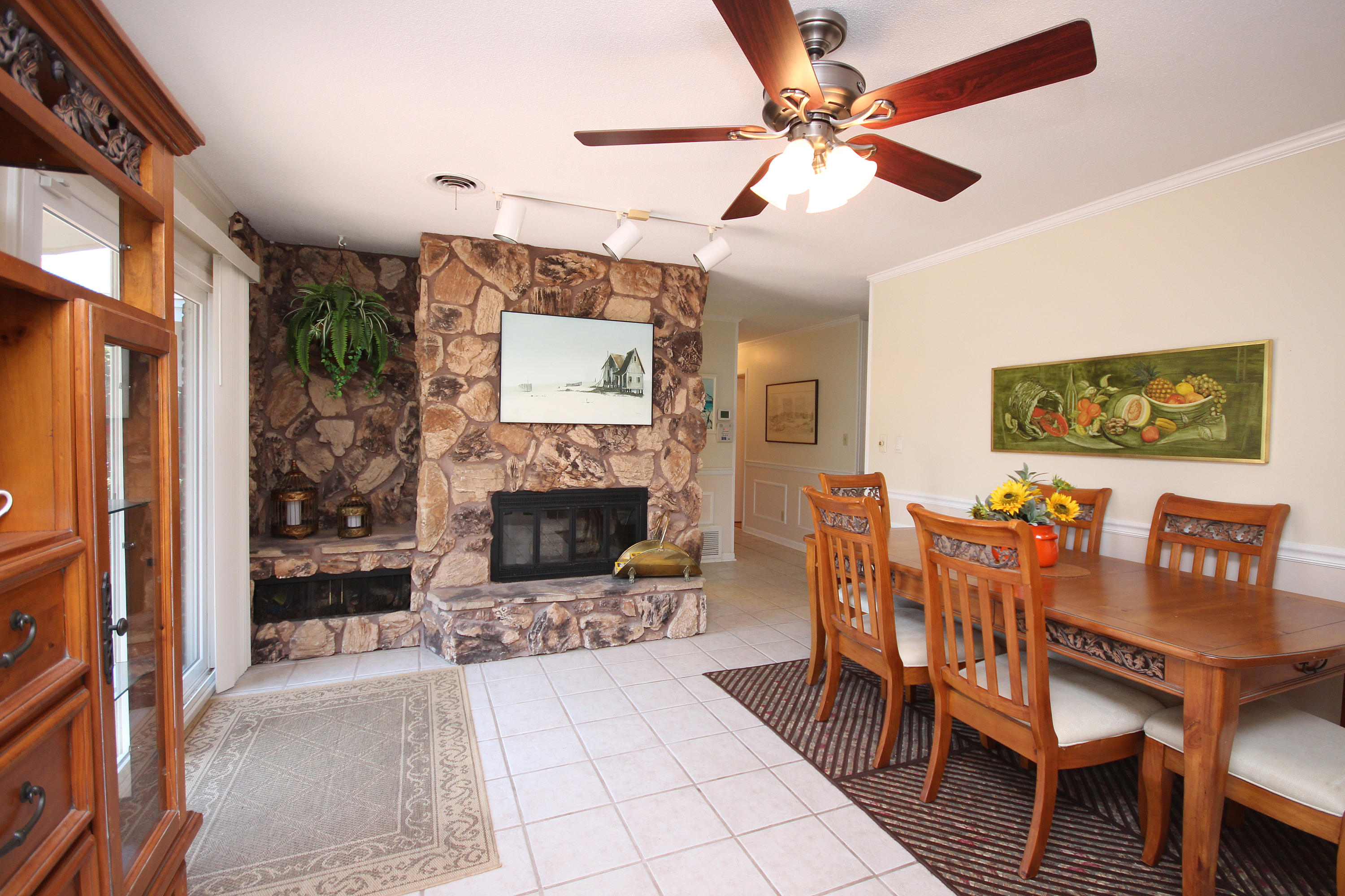 BAYOU WOODS 1ST ADDN - Residential