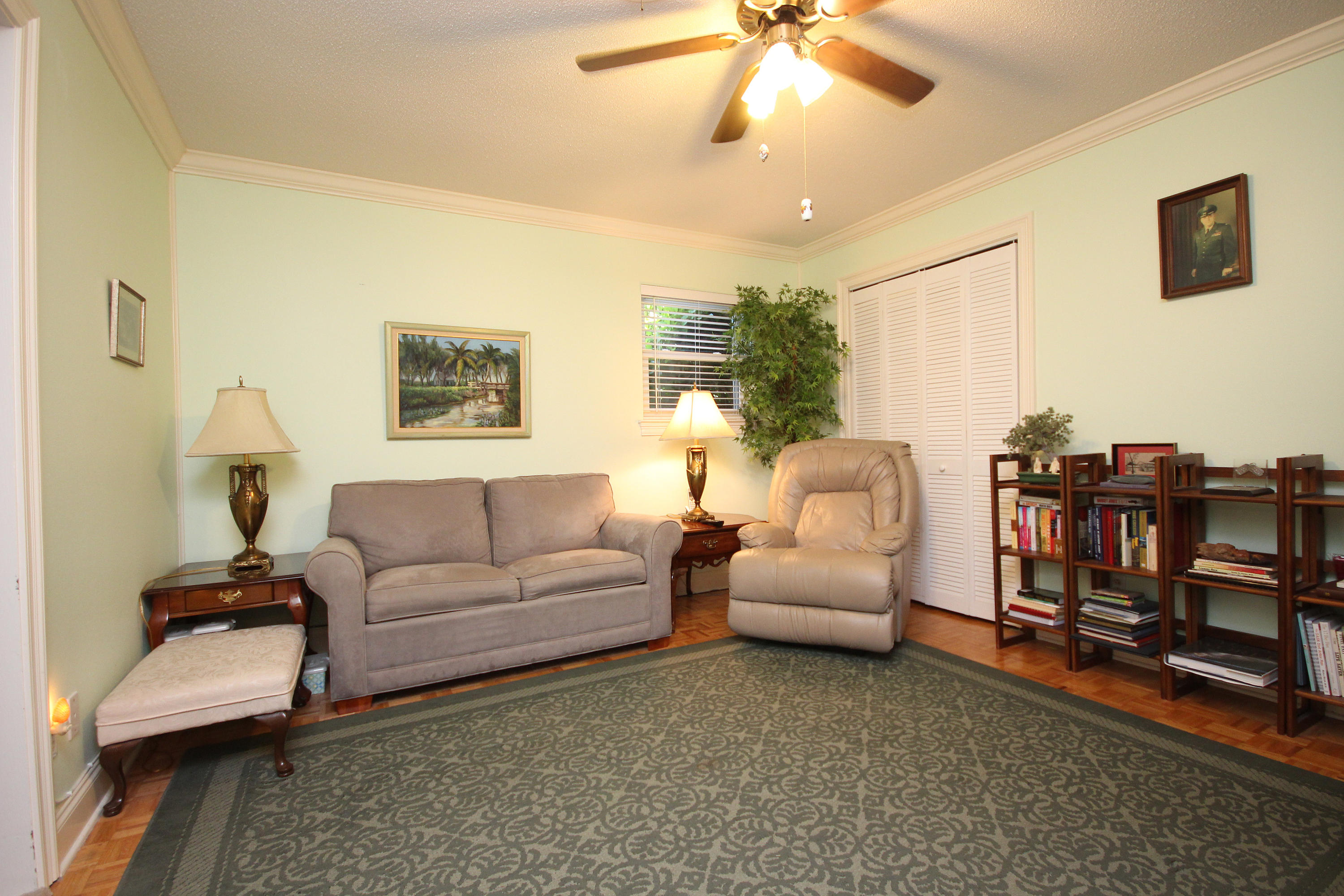 BAYOU WOODS 1ST ADDN - Residential