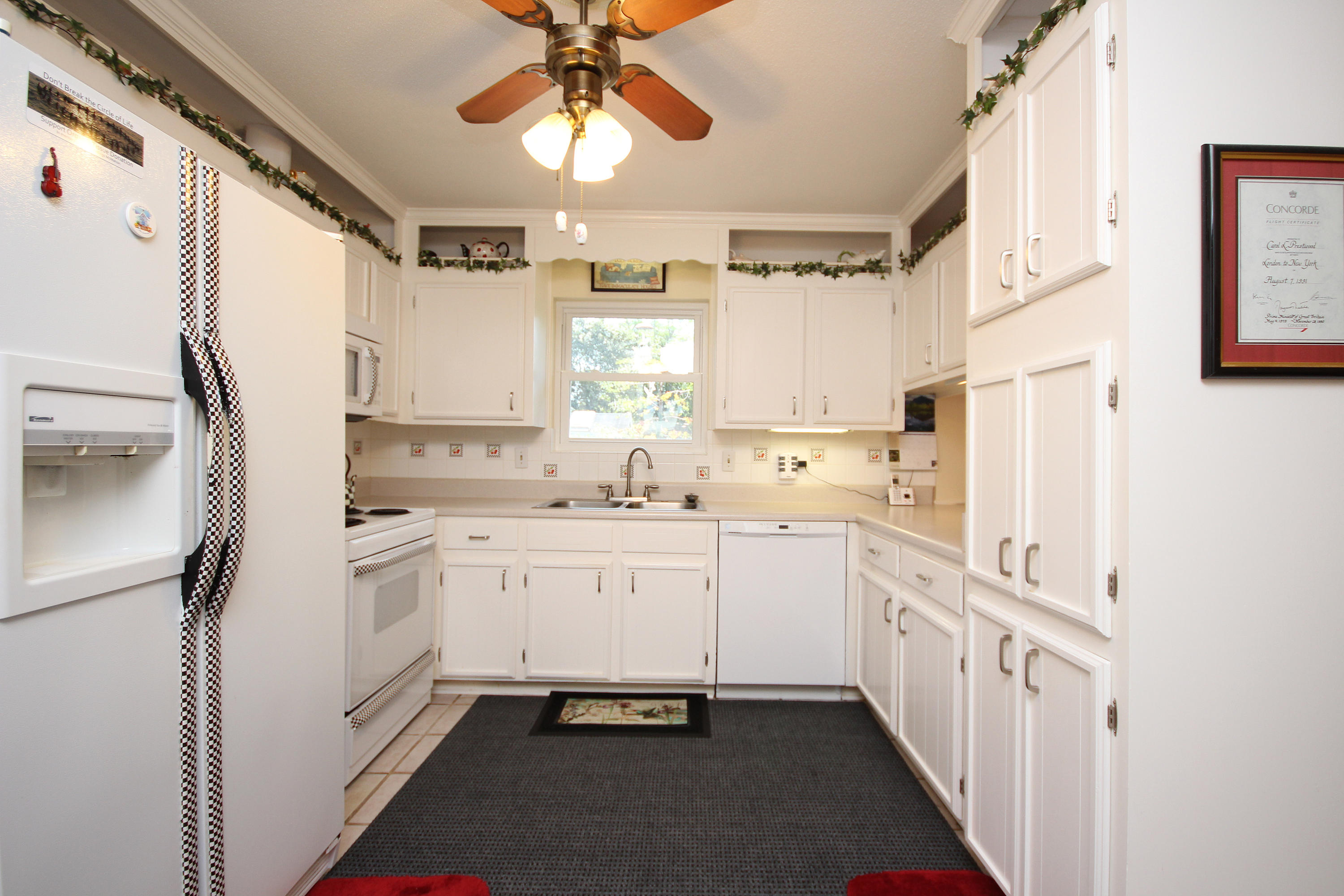 BAYOU WOODS 1ST ADDN - Residential