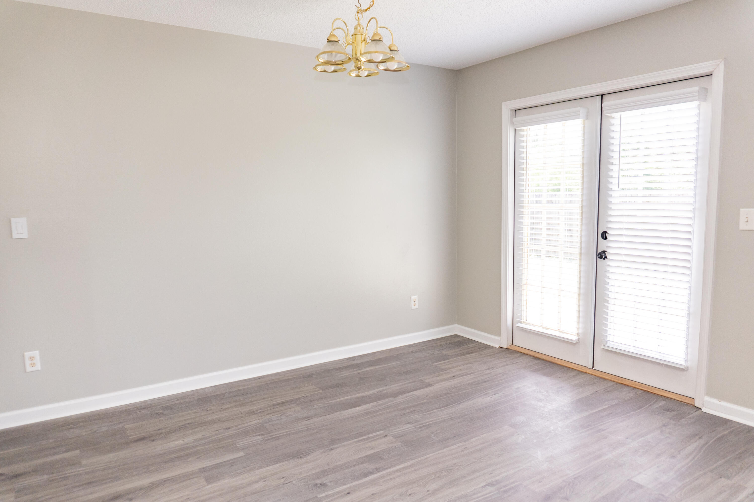 ROLLING PINES T/H LOT 80 BLK C - Residential Lease