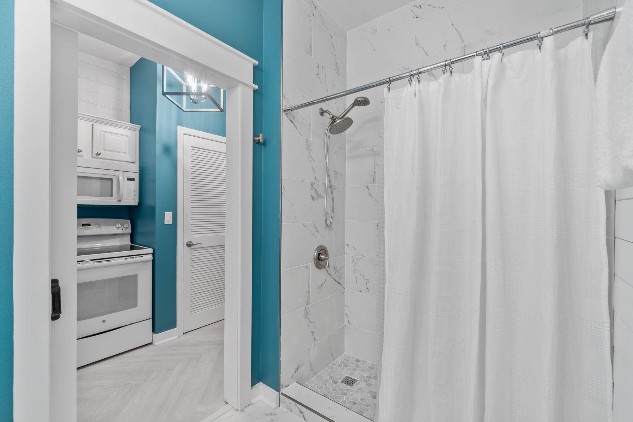 INN AT SEACREST BEACH (THE) - Residential