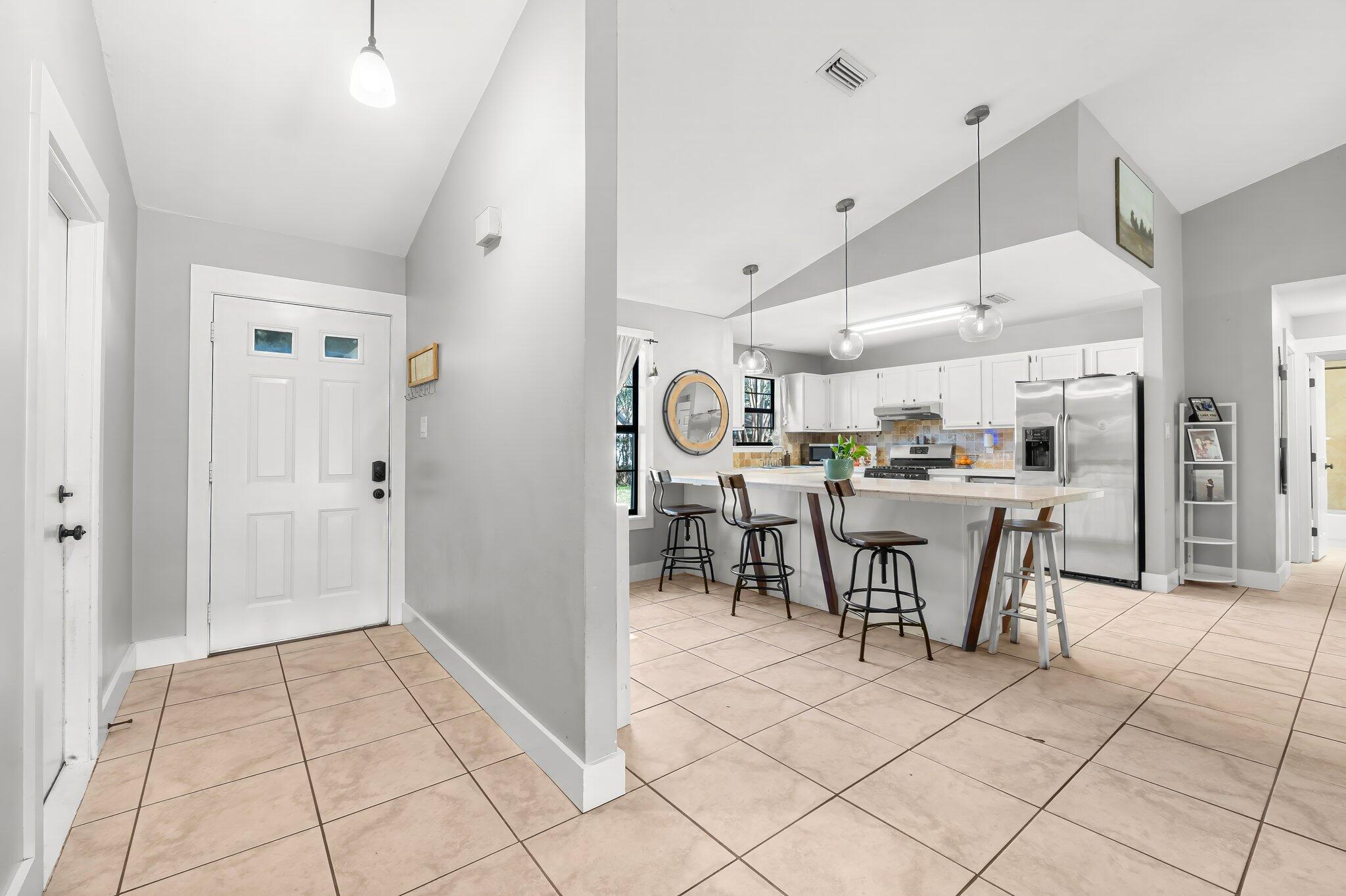 BAYVIEW MANOR - Residential