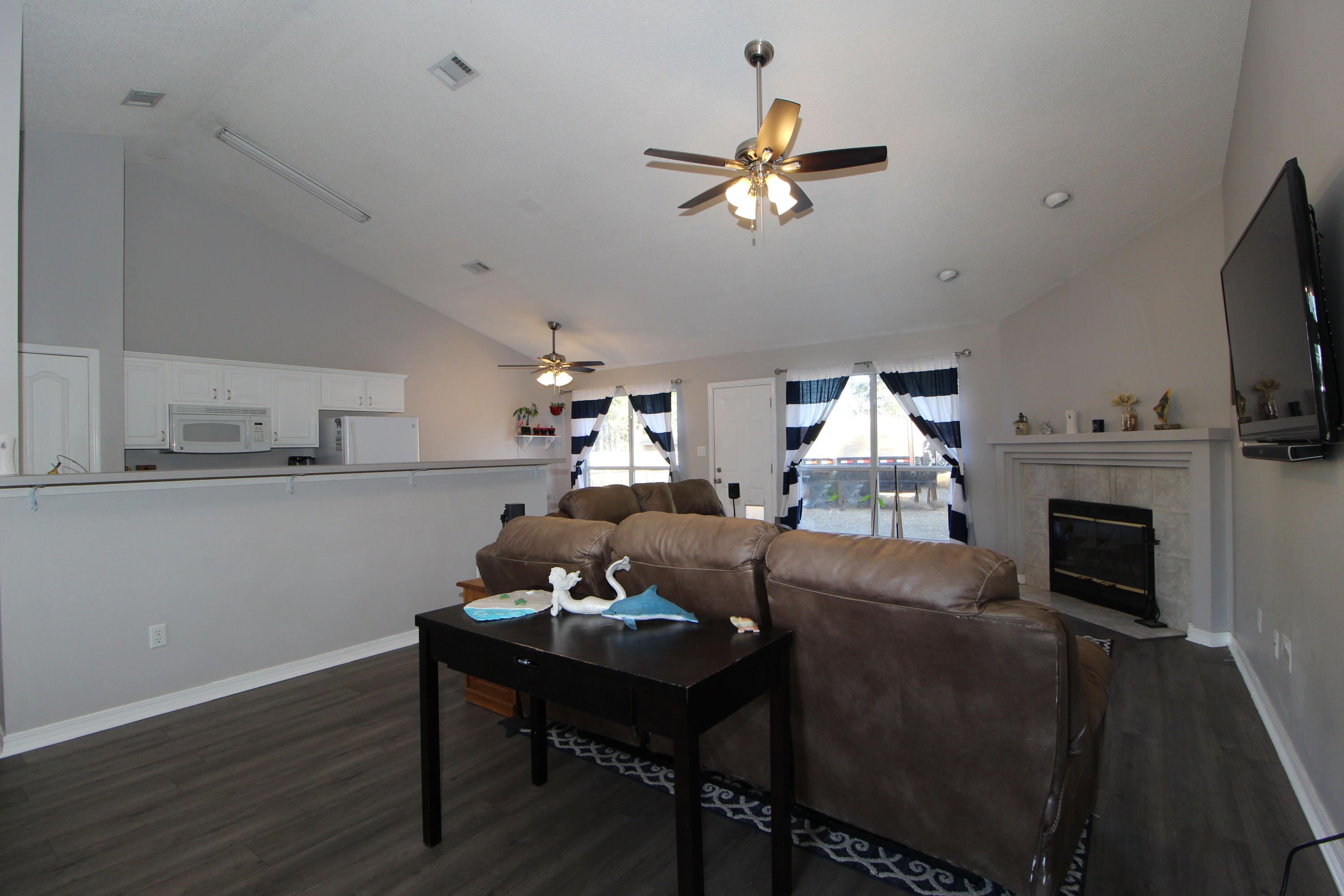 HOLLEY BY THE SEA - Residential