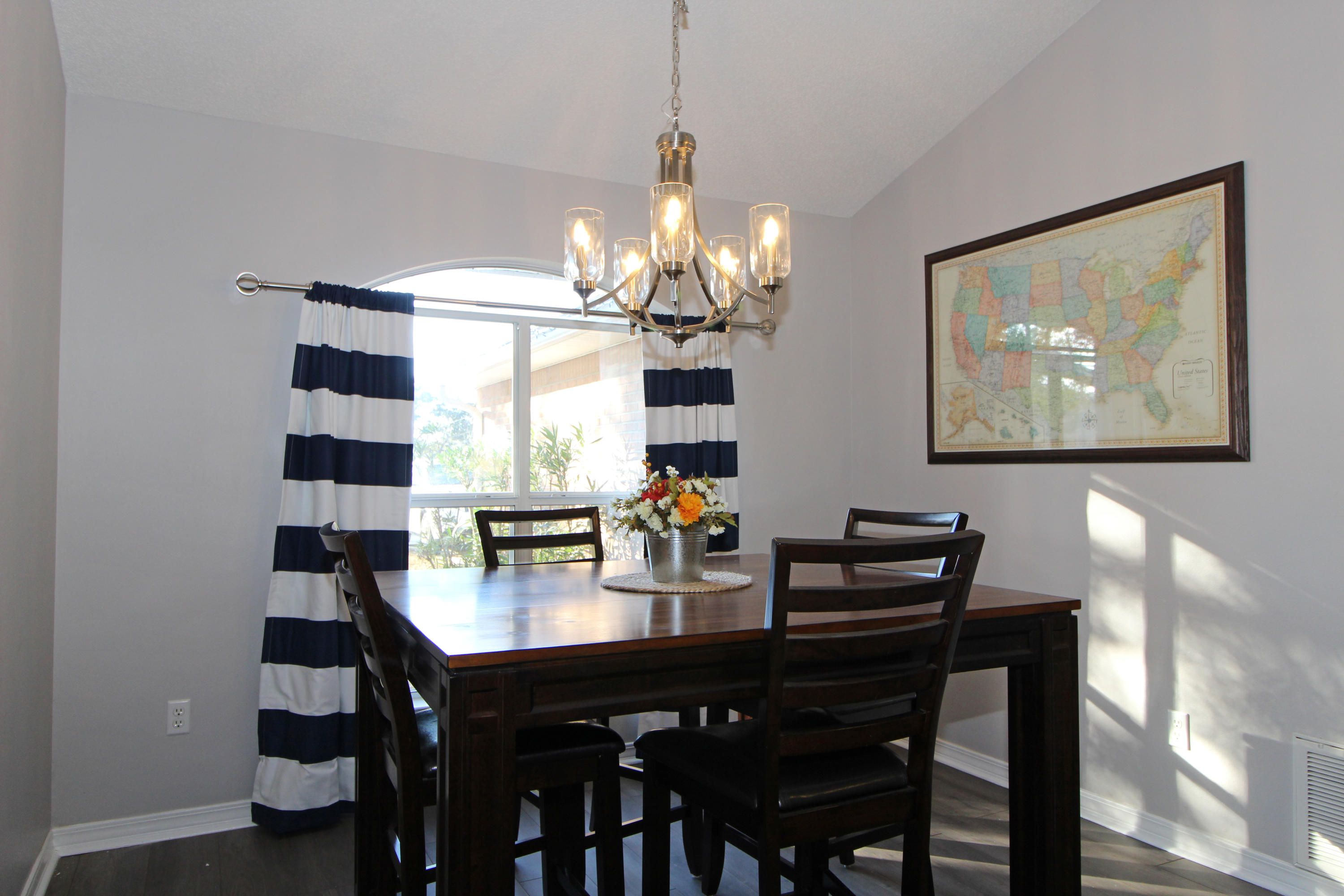 HOLLEY BY THE SEA - Residential