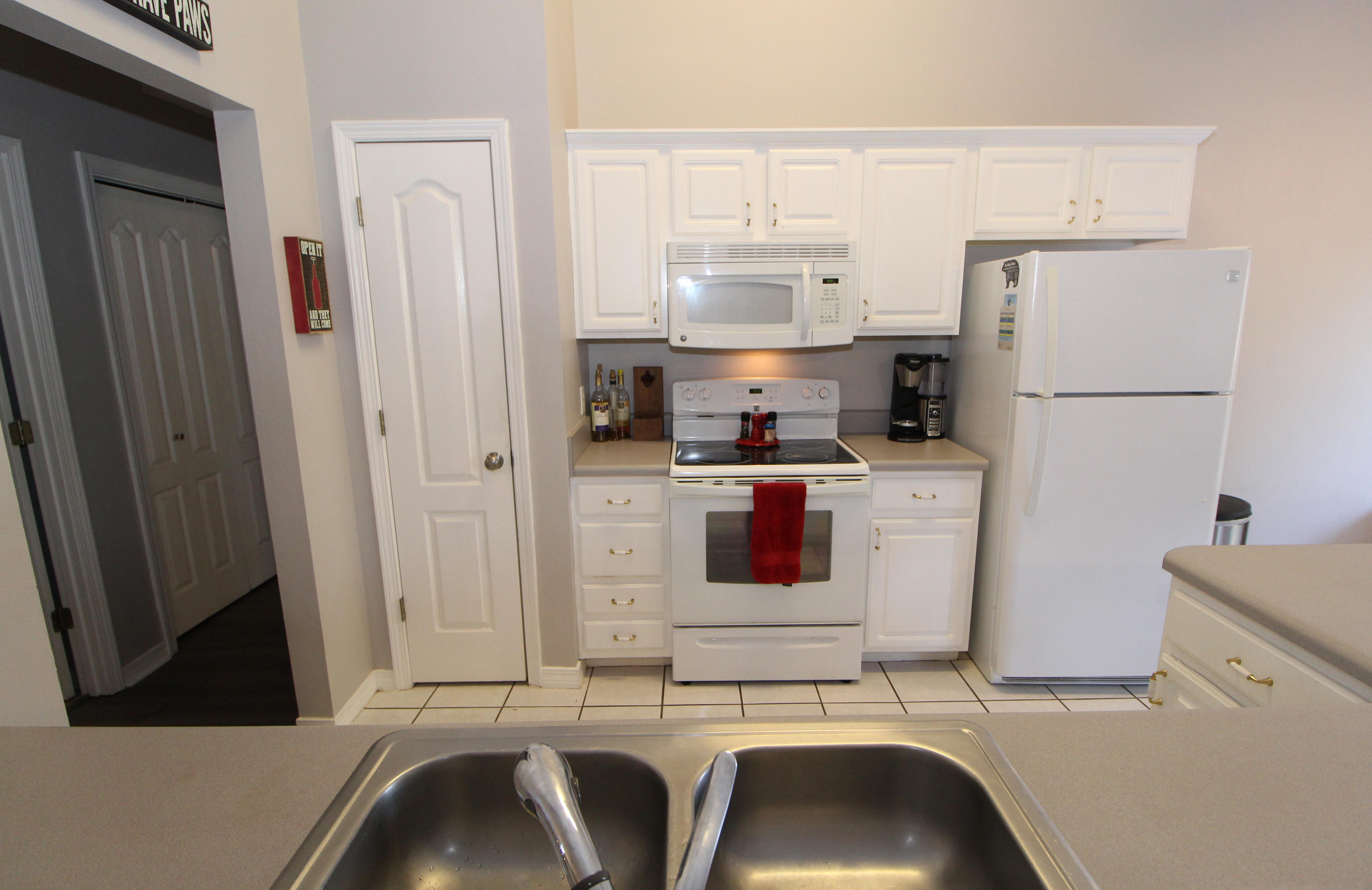 HOLLEY BY THE SEA - Residential