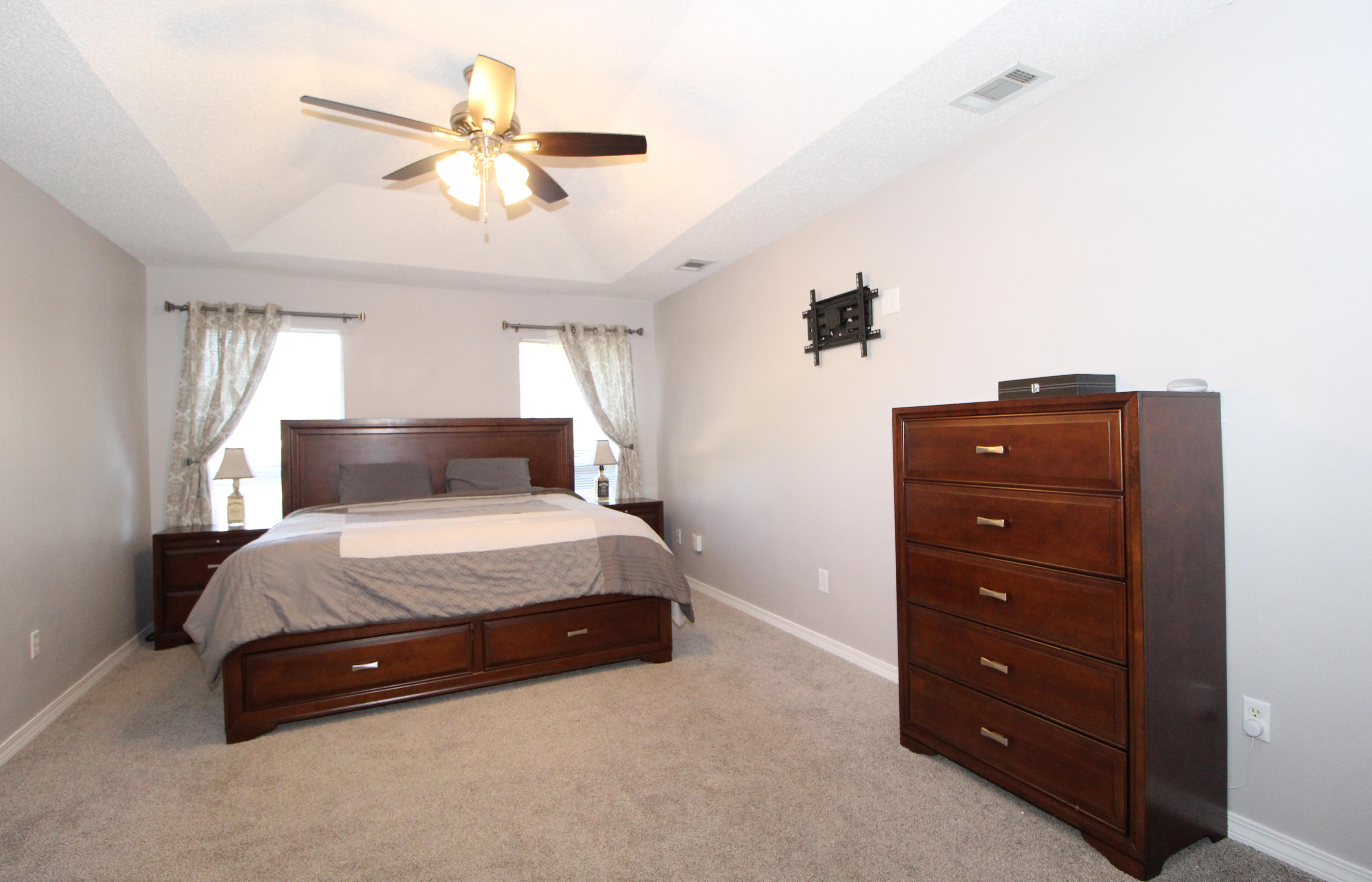 HOLLEY BY THE SEA - Residential