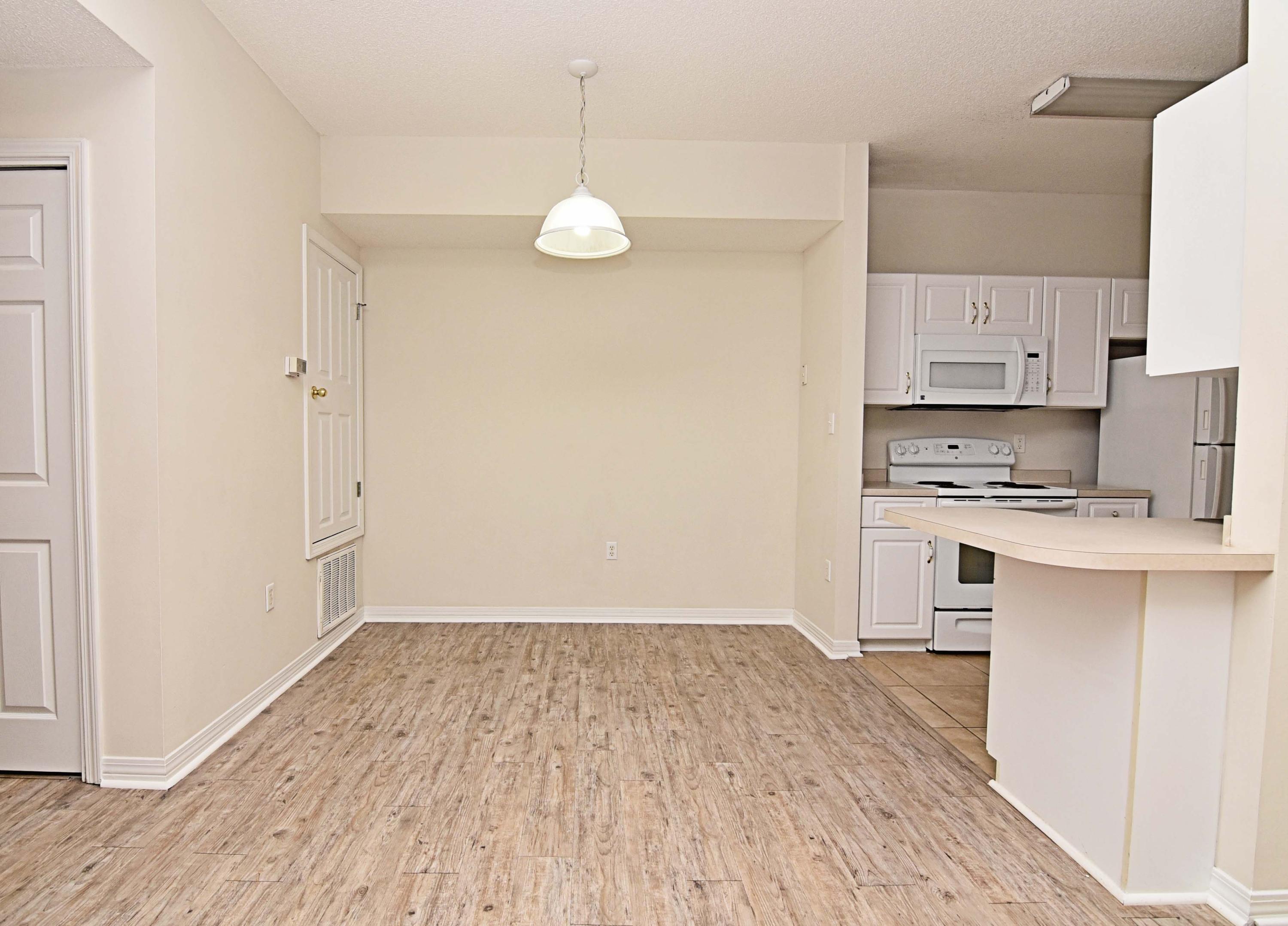 THE OAKS - Residential