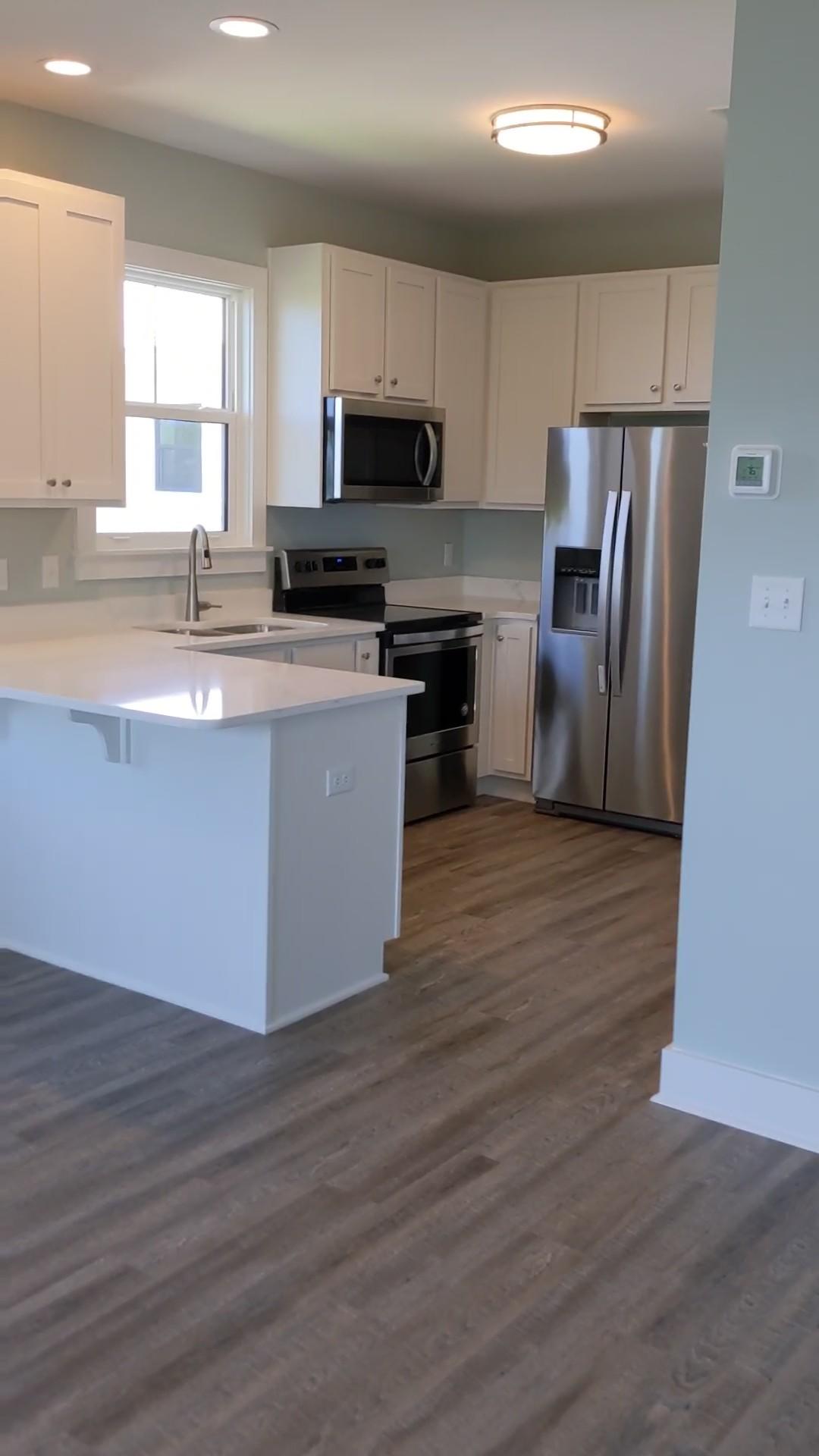 Hidden Lake condominiums - Residential