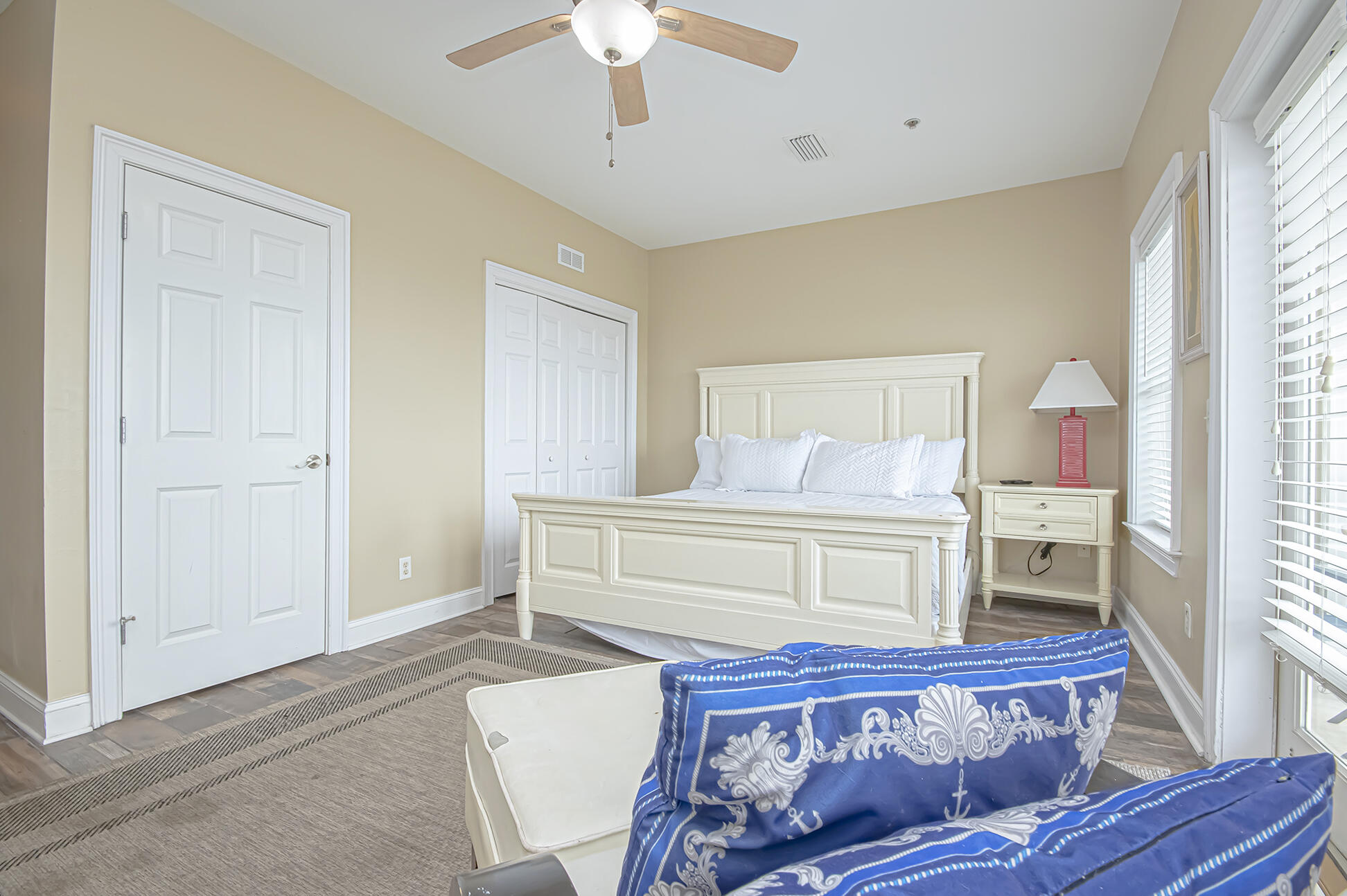 Bahama Beach Villas - Residential