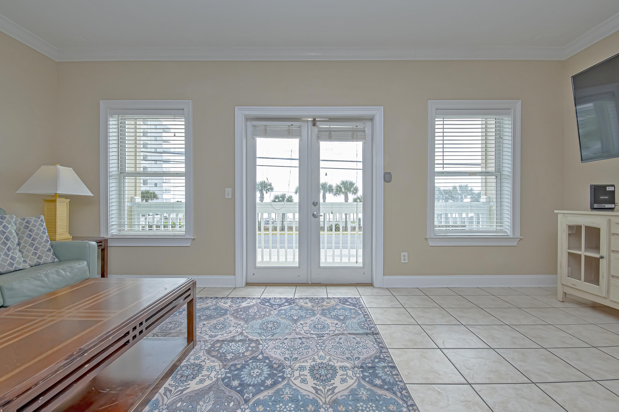 Bahama Beach Villas - Residential