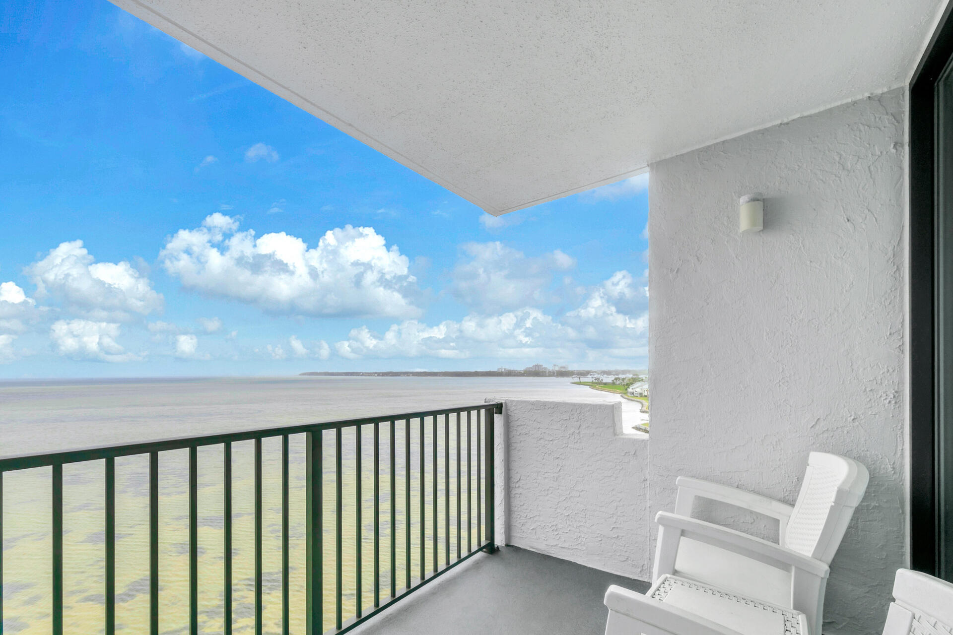 BAYSIDE CONDO SANDESTIN - Residential
