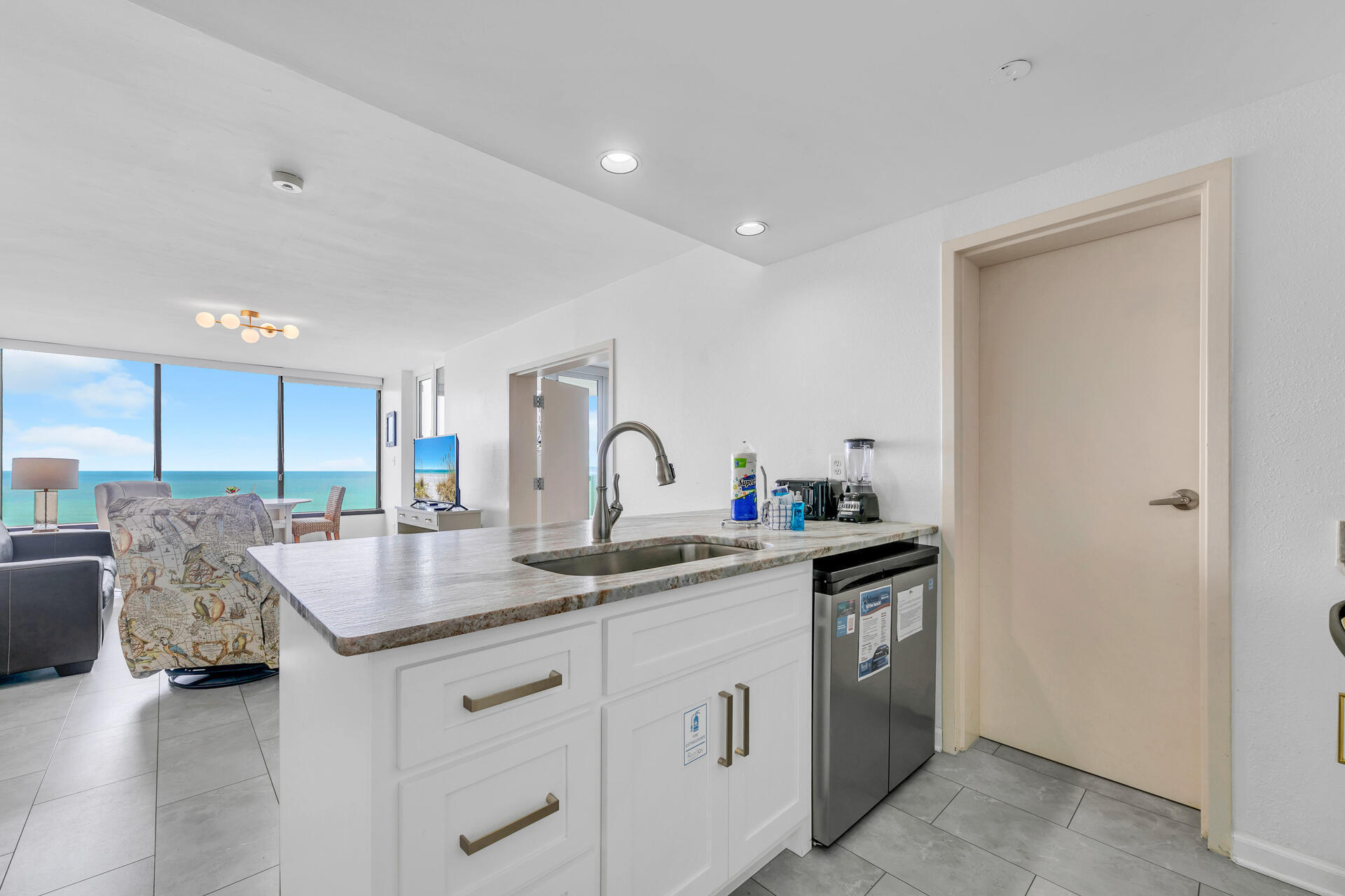 BAYSIDE CONDO SANDESTIN - Residential