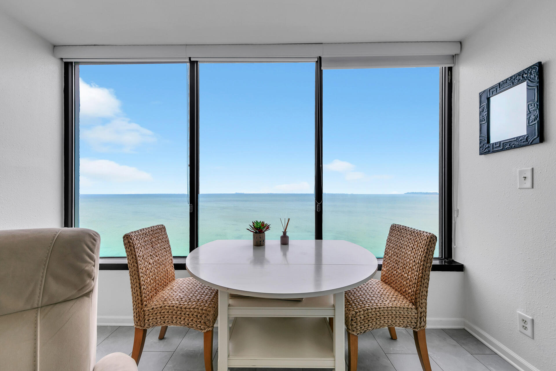 BAYSIDE CONDO SANDESTIN - Residential