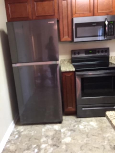 COUNTRYVIEW ESTATES 9TH ADDN - Residential Lease