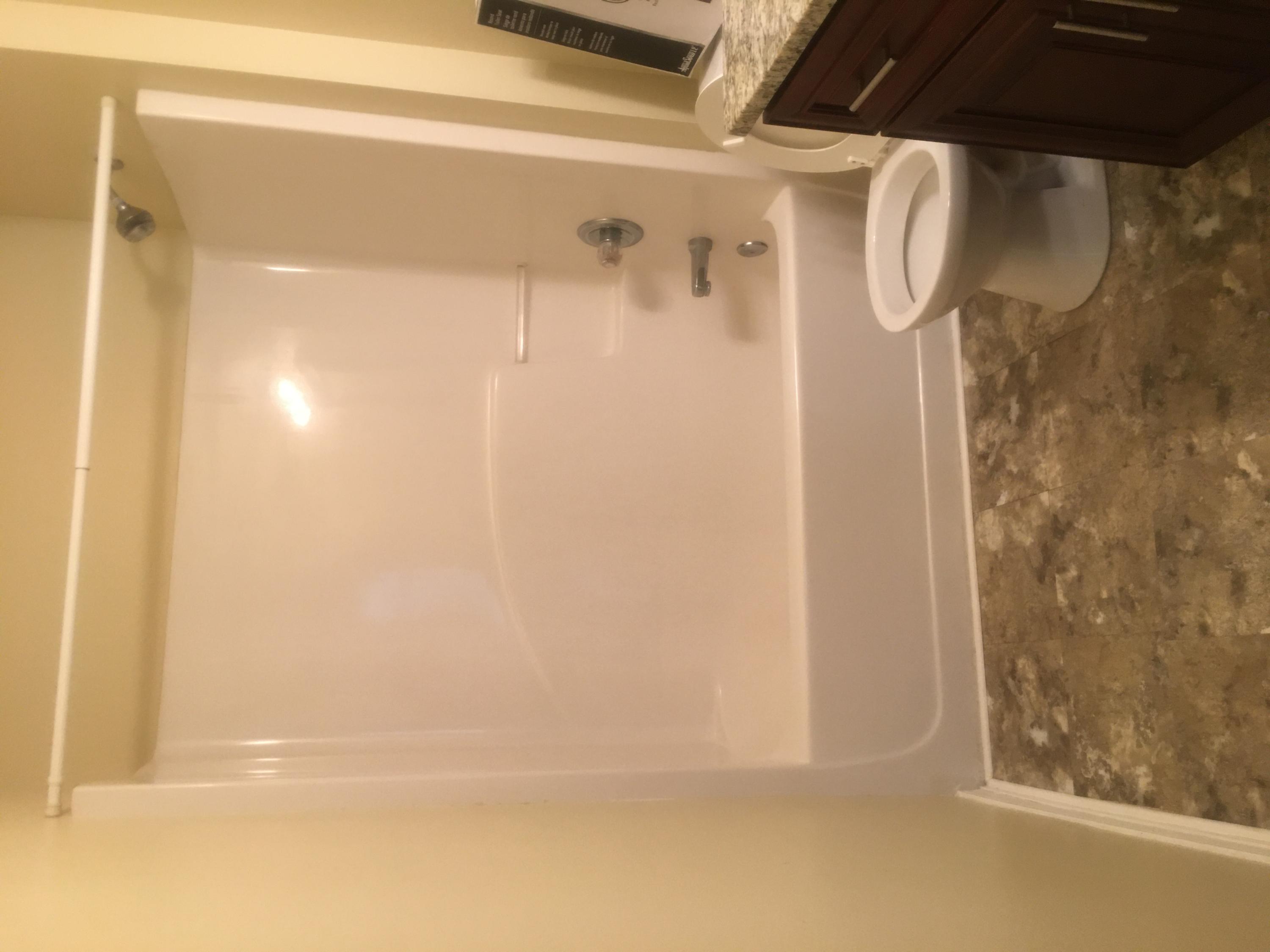 COUNTRYVIEW ESTATES 9TH ADDN - Residential Lease