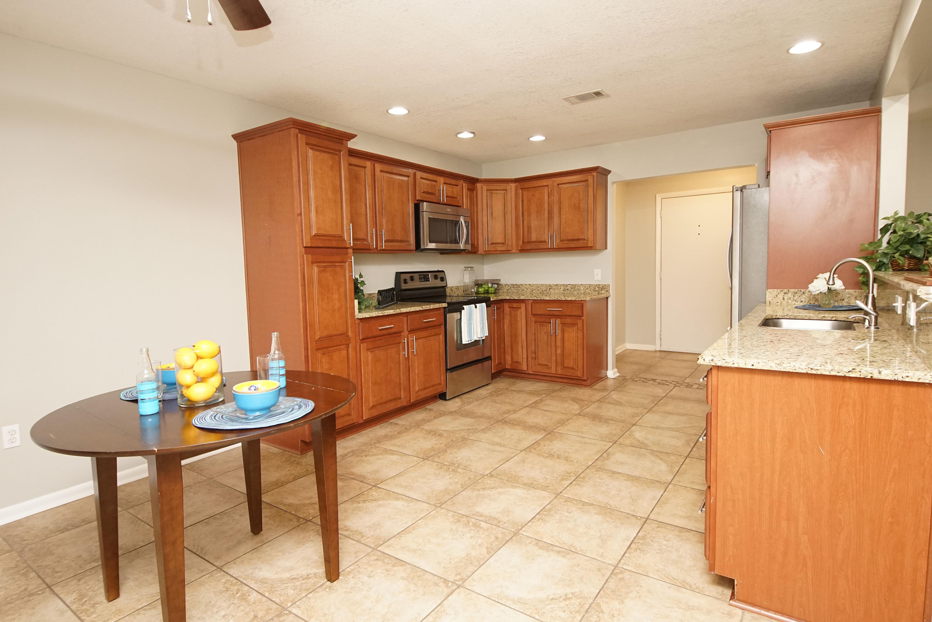 BAYOU WOODS - Residential