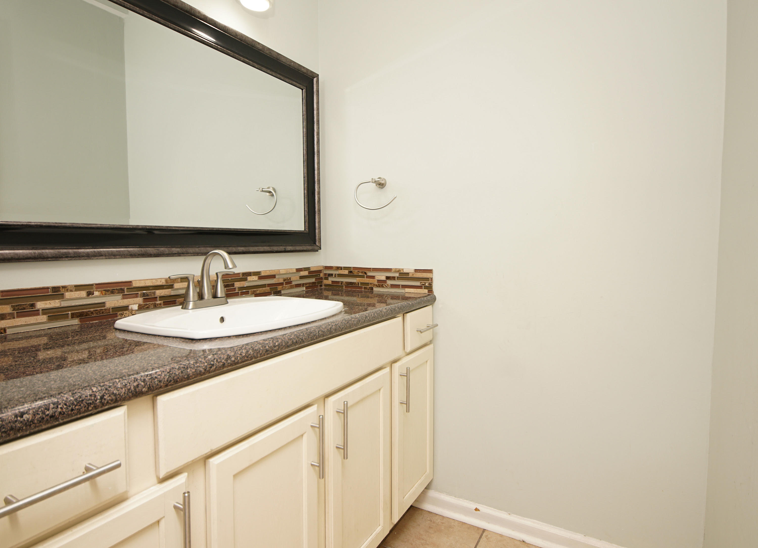 BAYOU WOODS - Residential