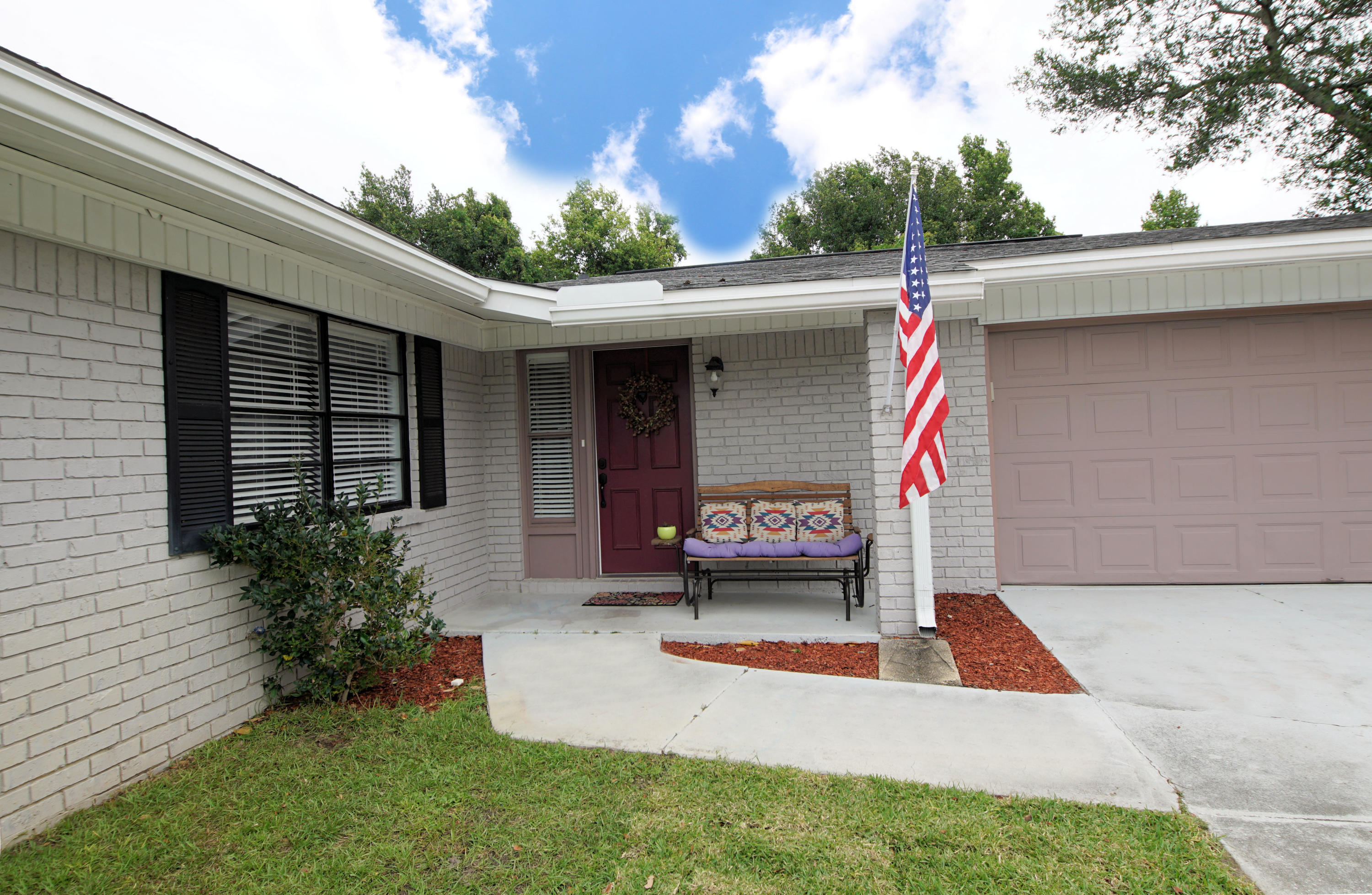 BAYOU WOODS - Residential