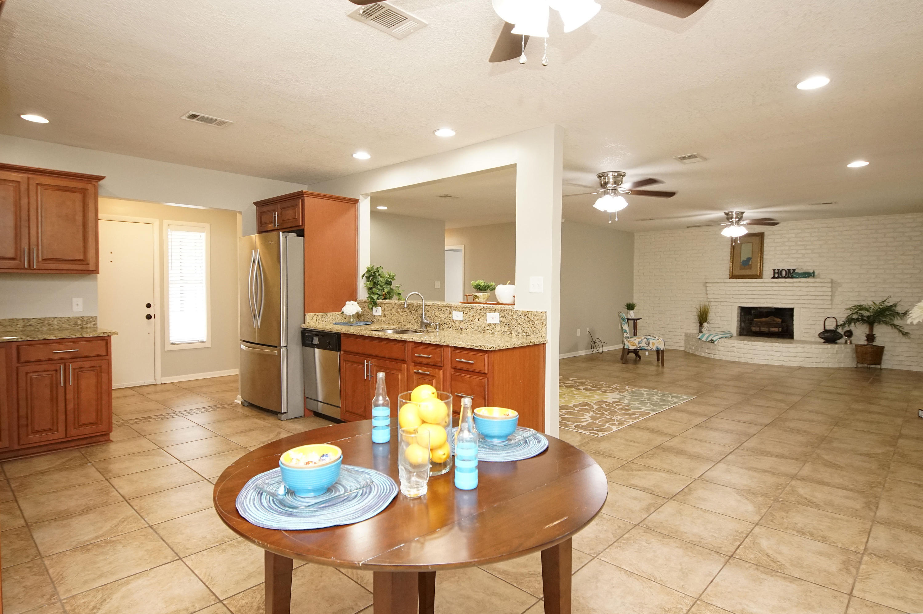 BAYOU WOODS - Residential