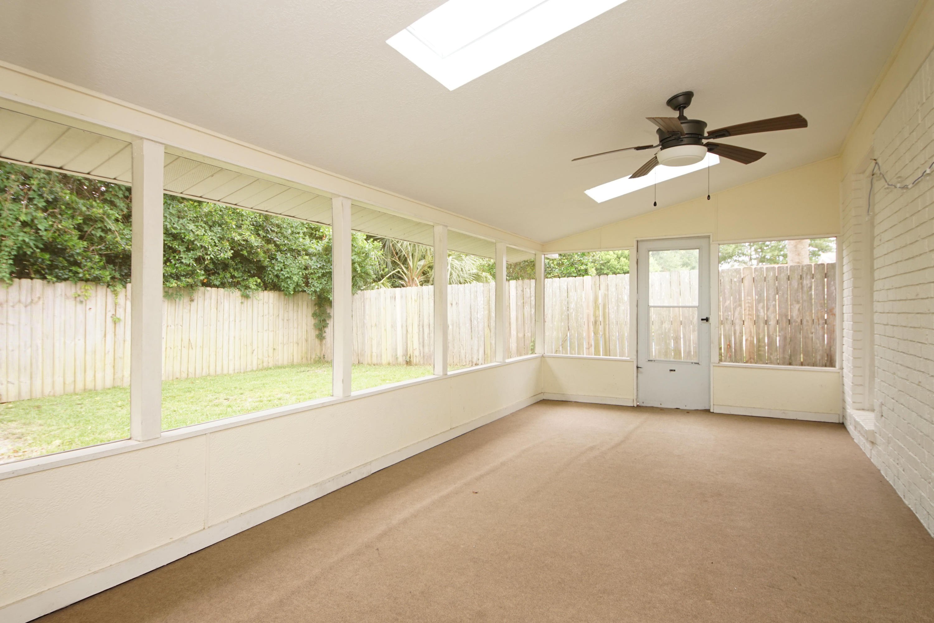 BAYOU WOODS - Residential