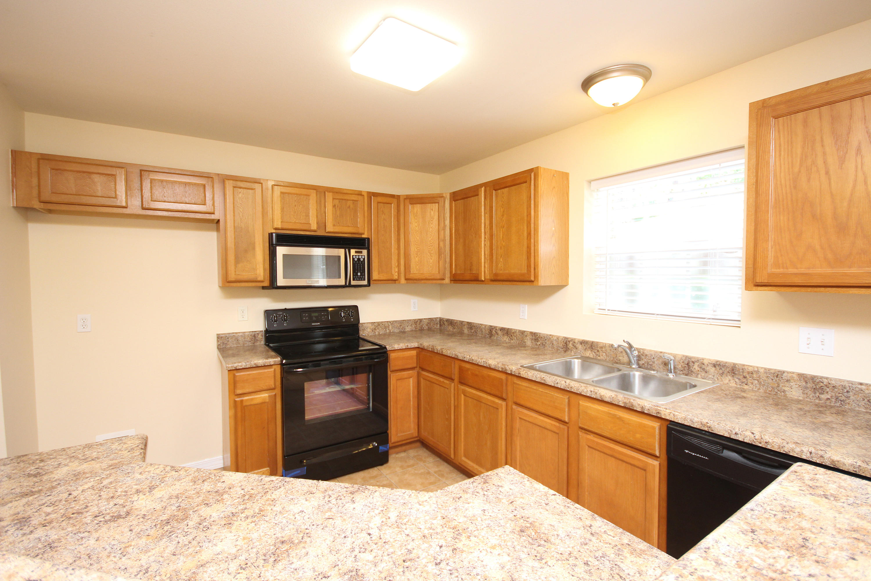 King's Port Townhomes - Residential